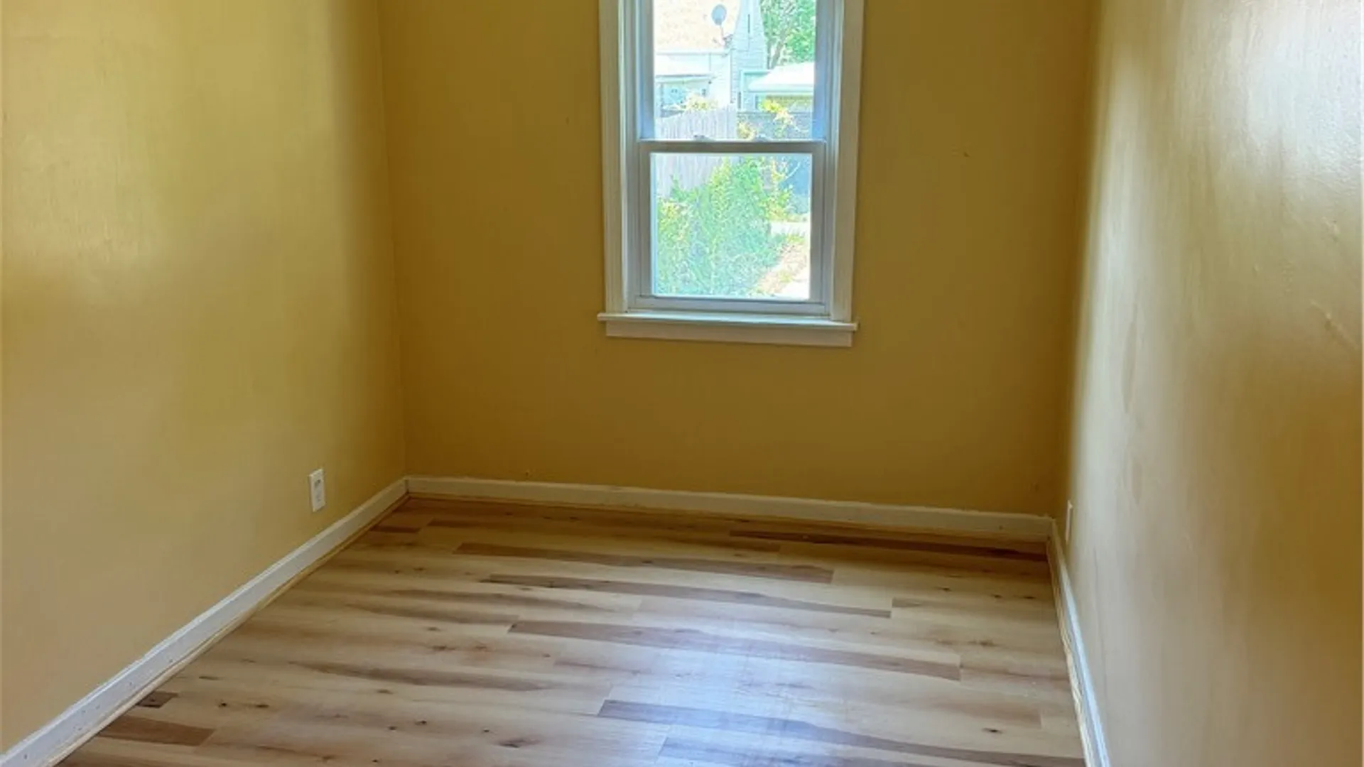 Property at 360 38th Street, Niagara Falls, NY 14303 14