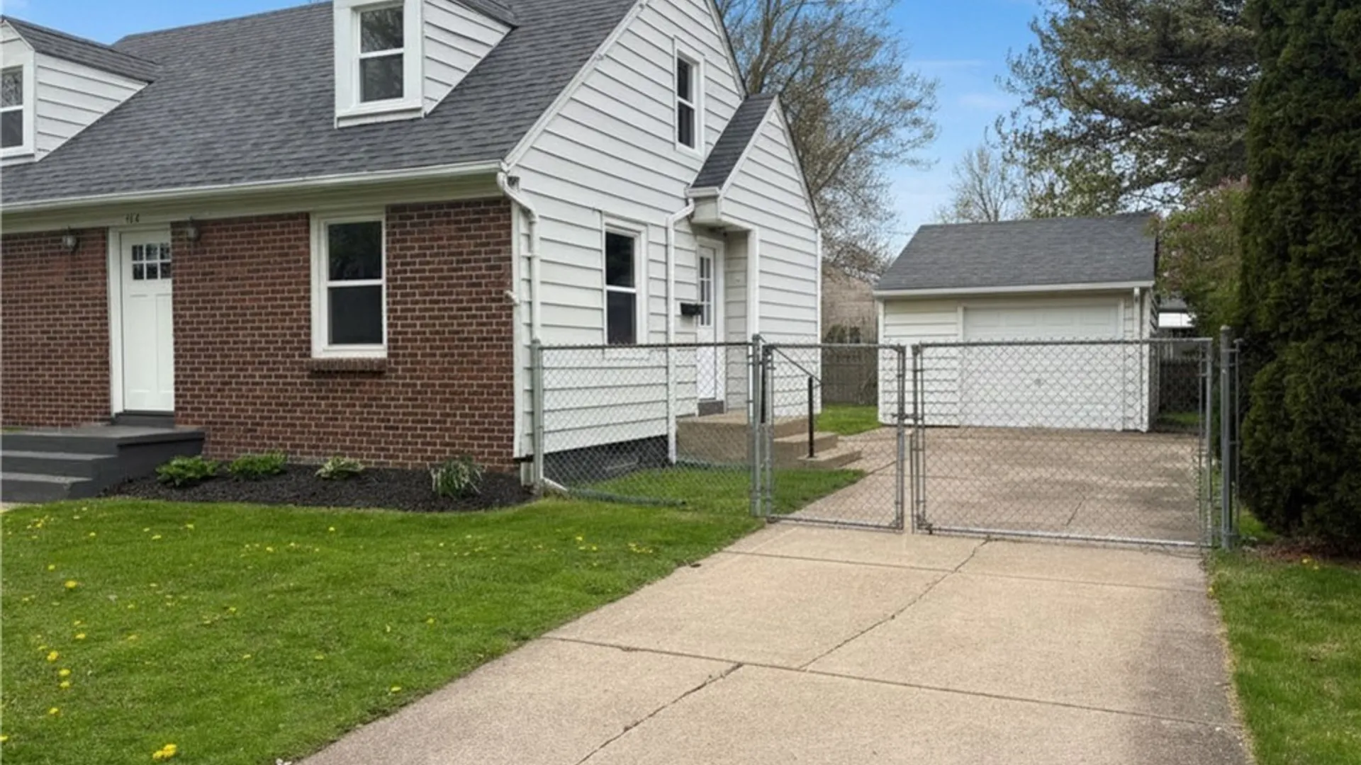 Property at 316 Walck Road, North Tonawanda, NY 14120 2