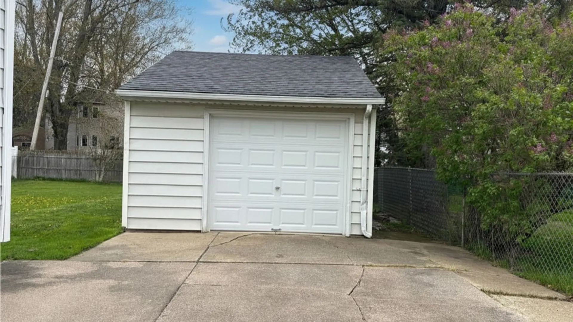 Property at 316 Walck Road, North Tonawanda, NY 14120 3