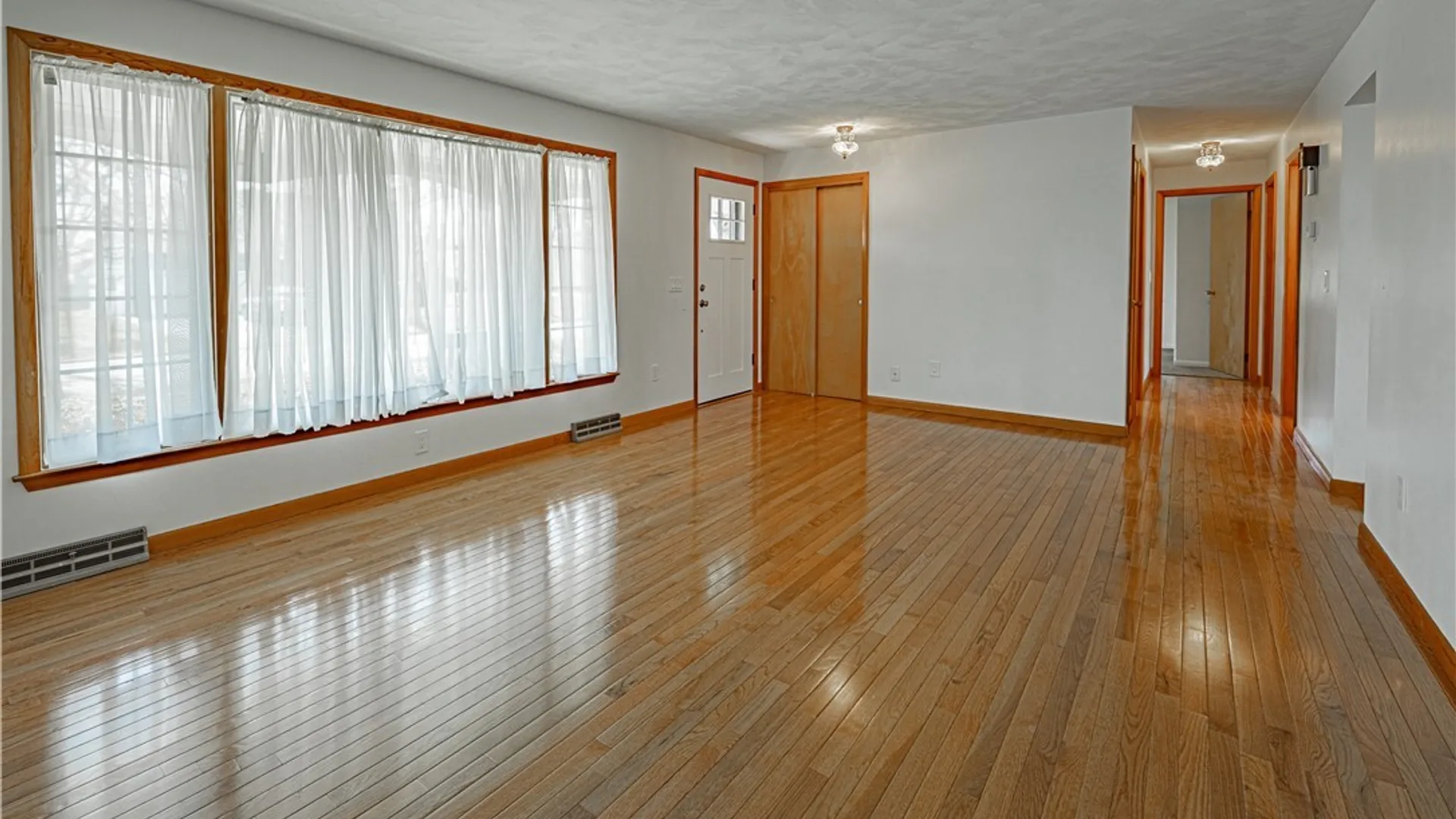 Property at 23 Vermont Avenue, Lockport City, NY 14094 8