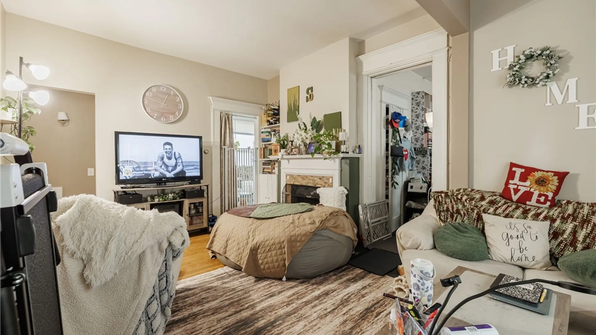 Property at 30 Strathallan Park, Rochester, NY 14607 15