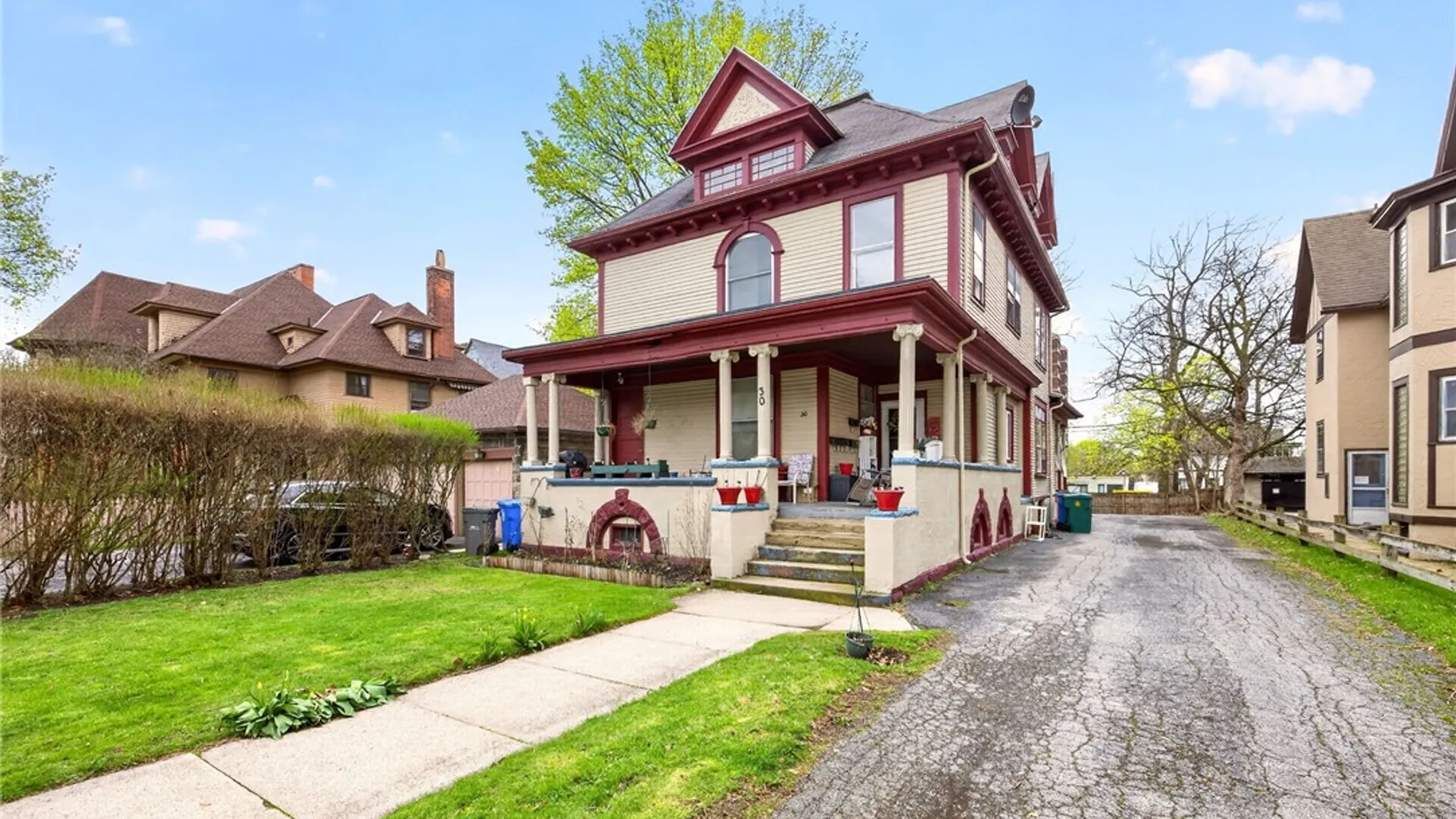 Property at 30 Strathallan Park, Rochester, NY 14607 2