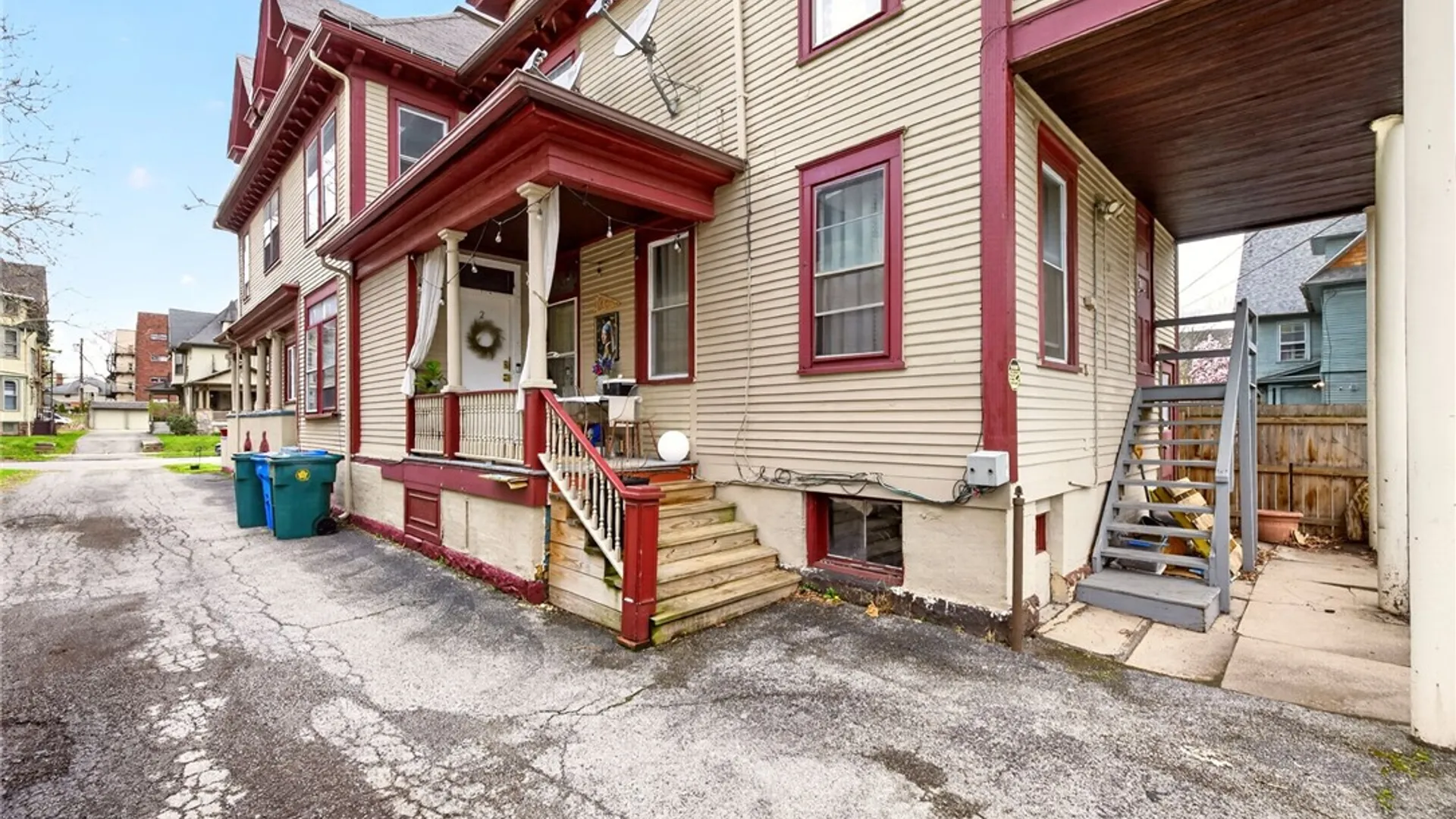 Property at 30 Strathallan Park, Rochester, NY 14607 4