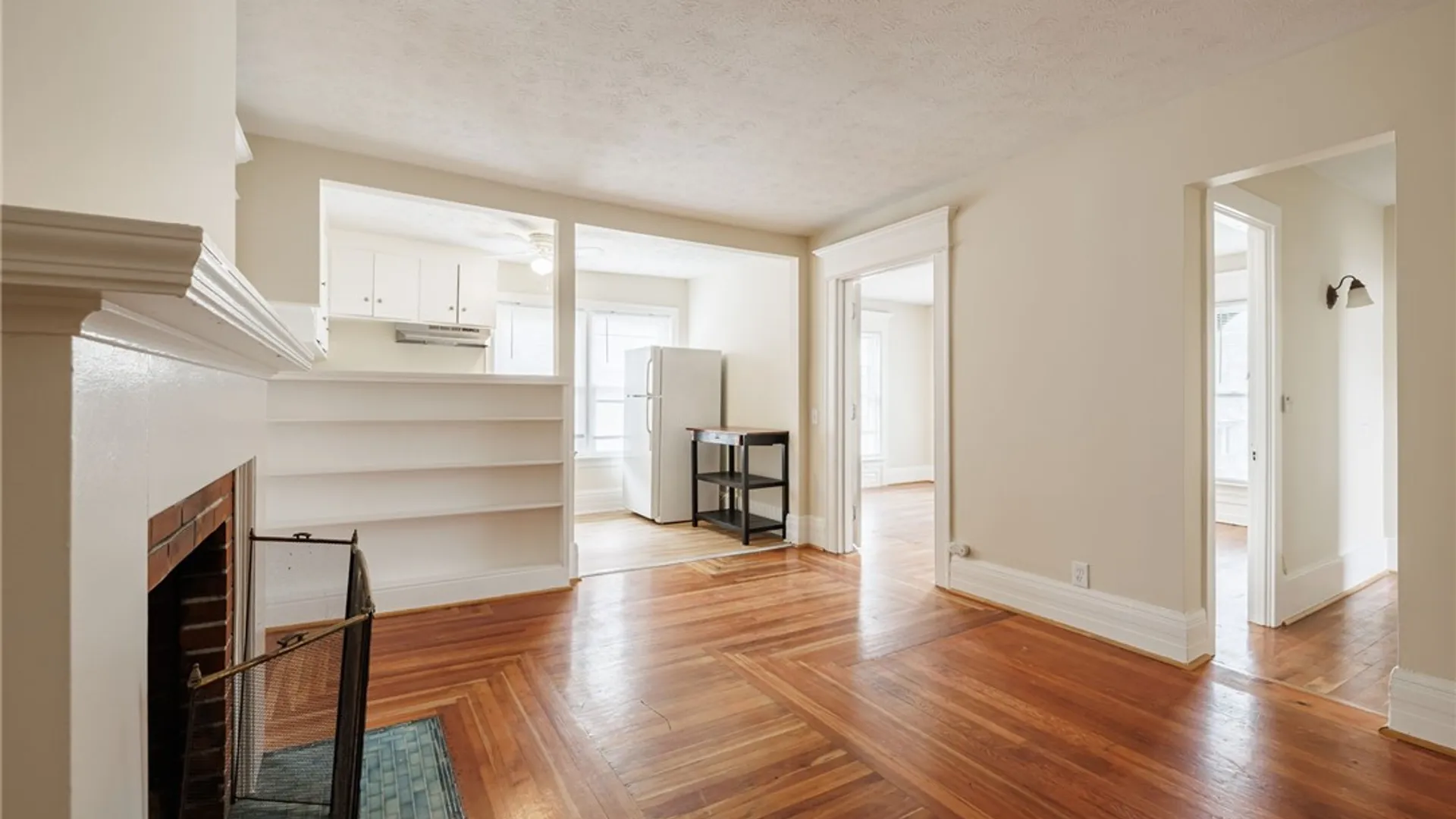 Property at 30 Strathallan Park, Rochester, NY 14607 7