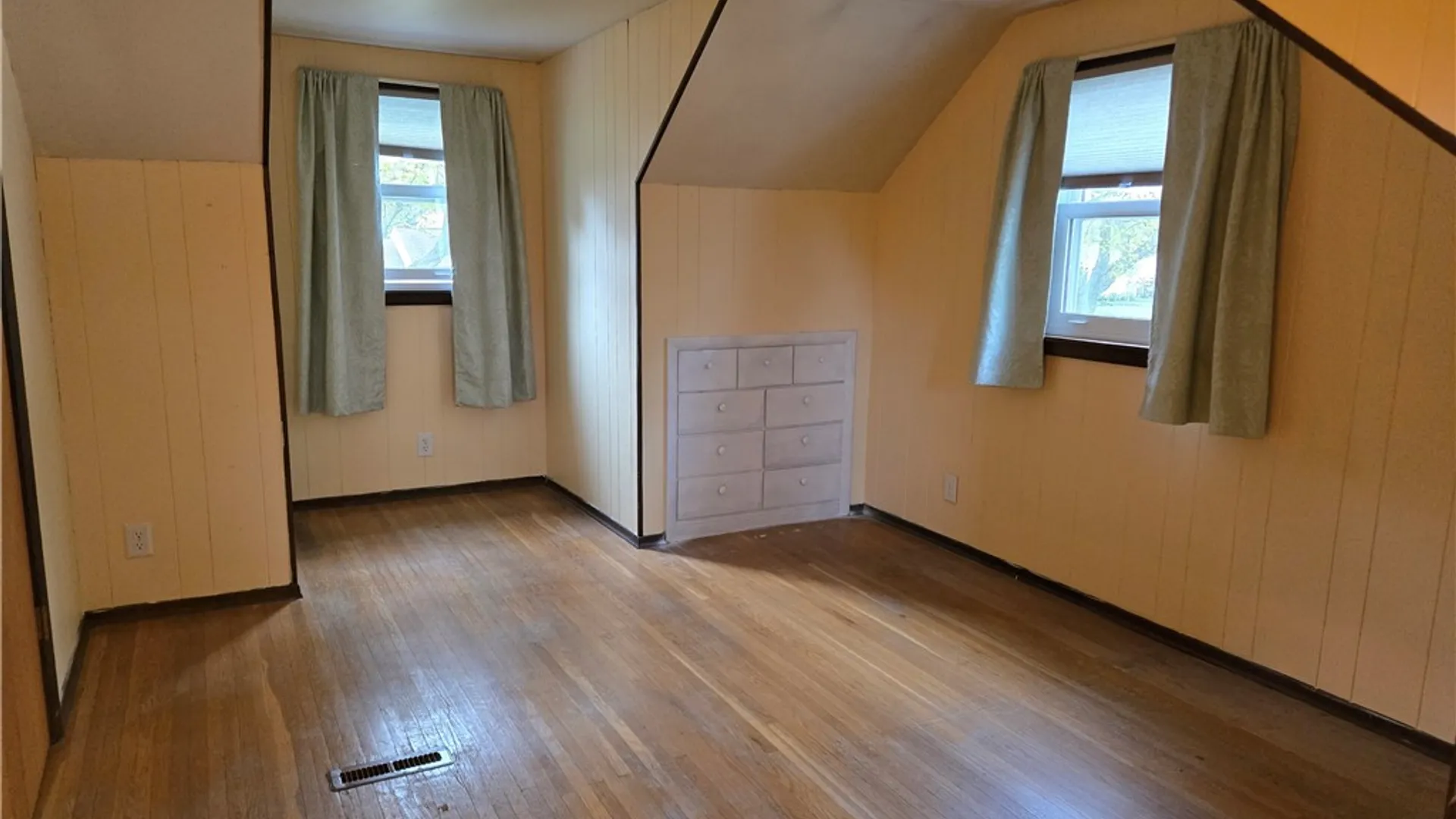 Property at 38 Shadmore Drive, Greece, NY 14626 24