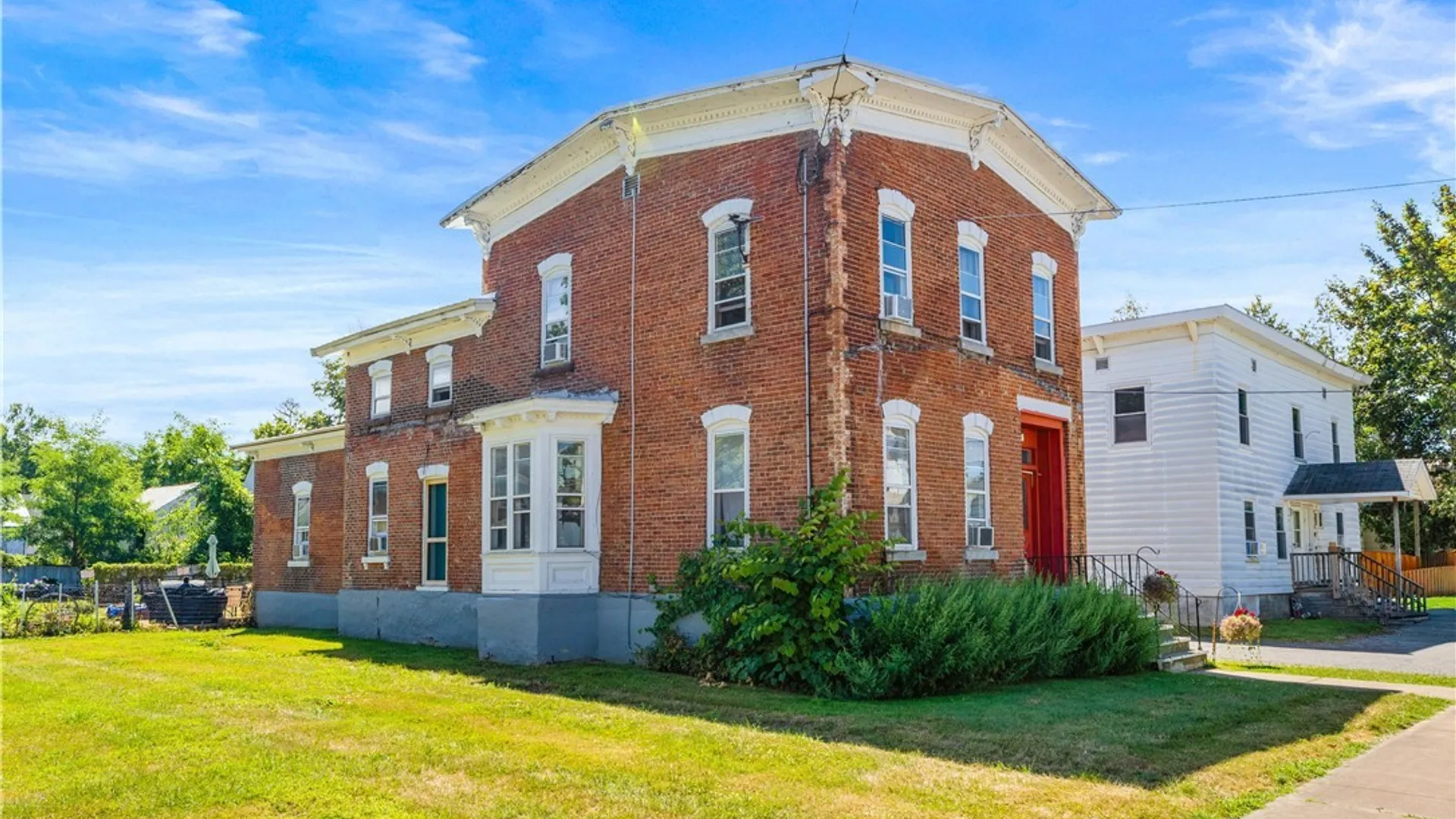 Property at 117 Walnut Street, Oneida, NY 13421 3