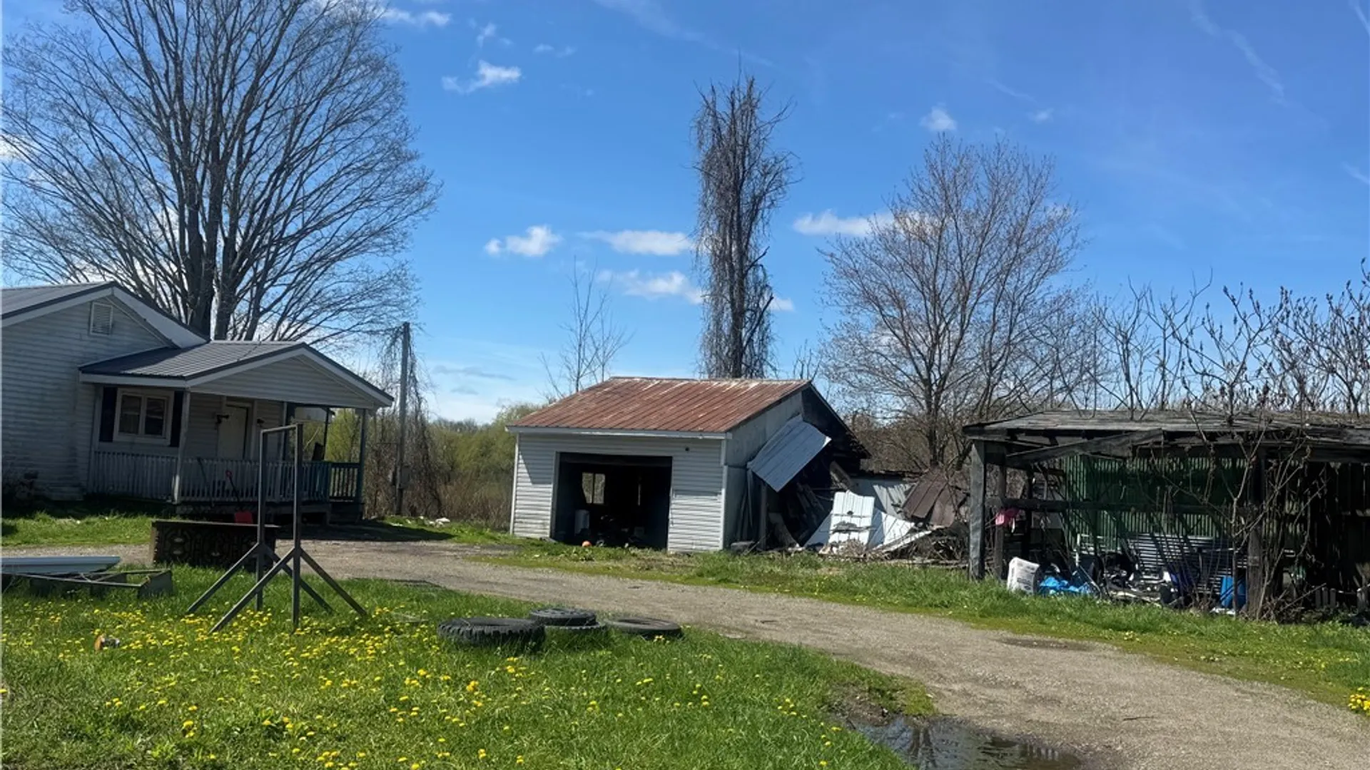 Property at 8967 Buttermilk Road, Villenova, NY 14138 4