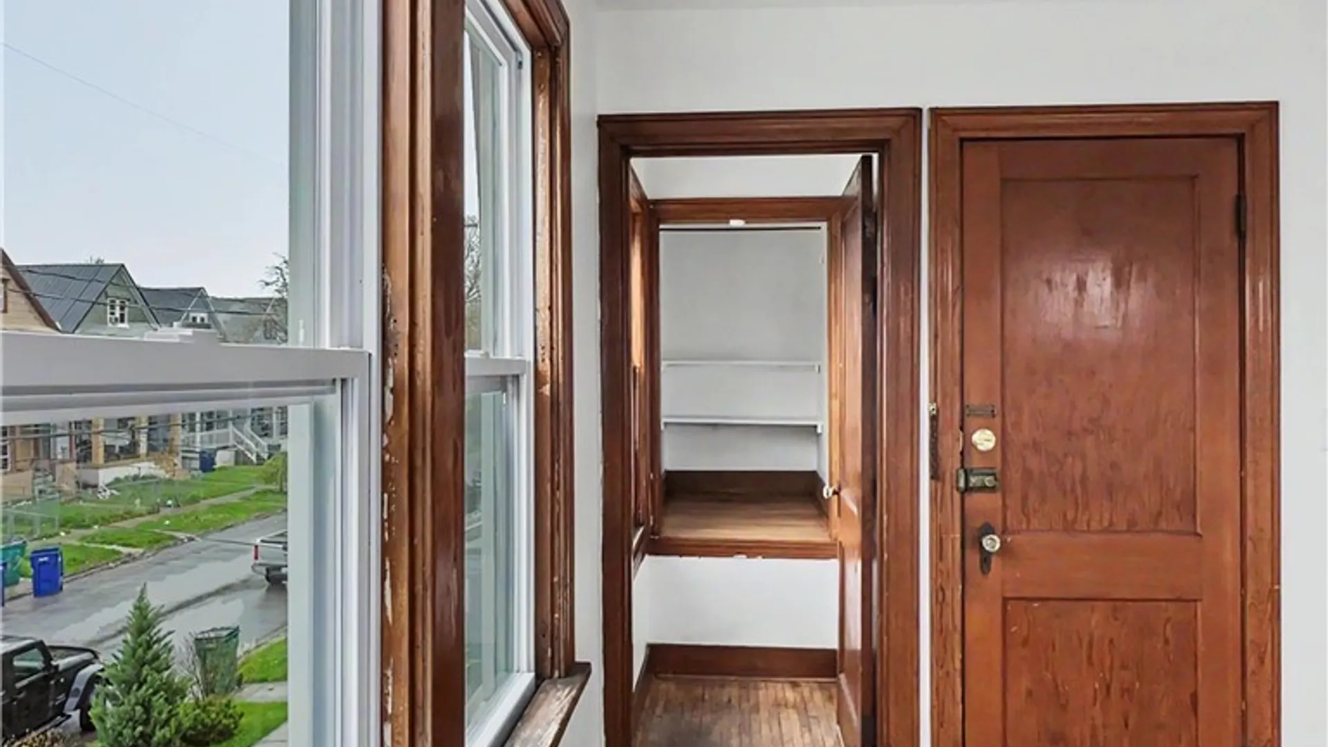 Property at 66 California Street, Buffalo, NY 14213 12