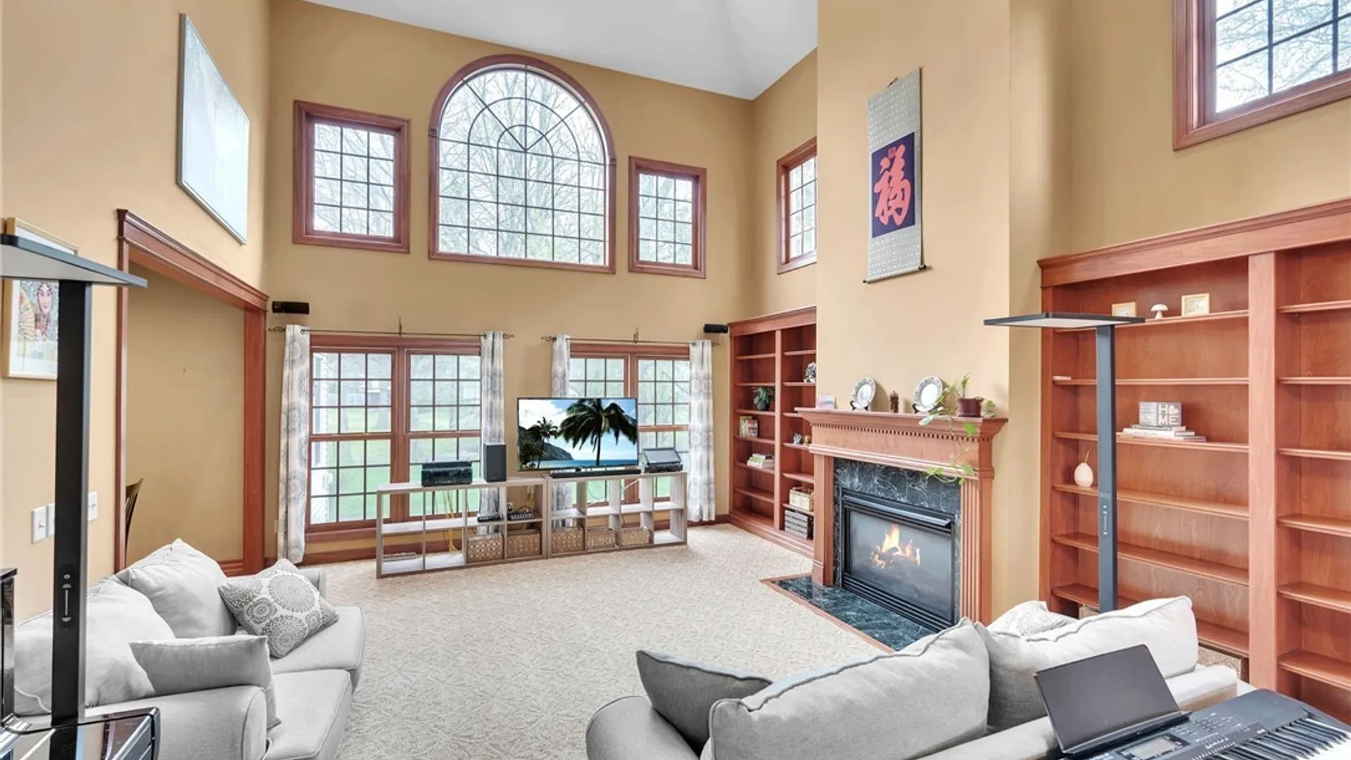 Property at 40 Regents Park, Amherst, NY 14051 4