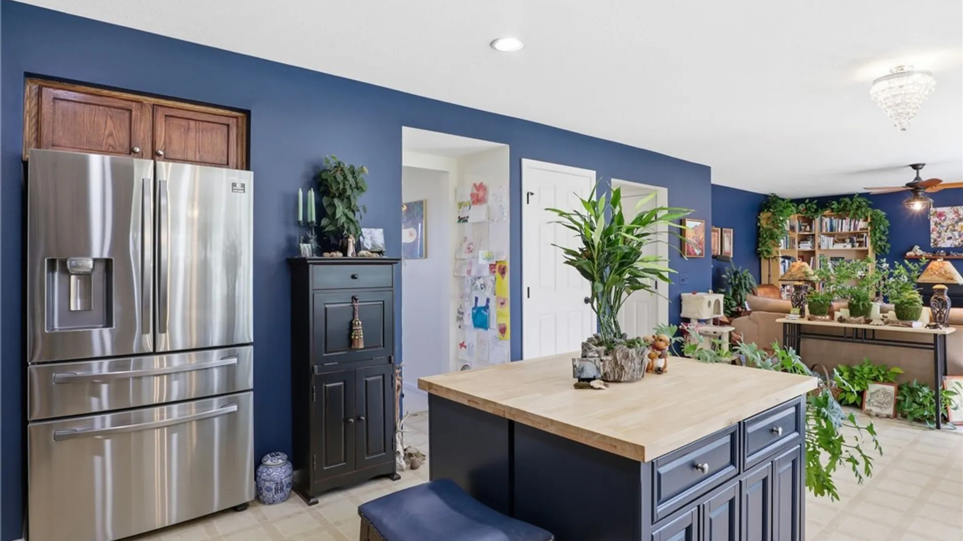 Property at 7609 Whispers Lane, Ontario, NY 14519 5