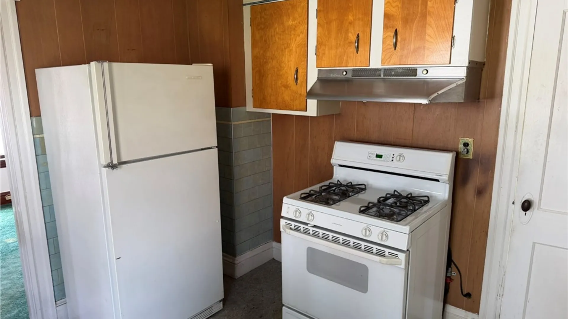 Property at 16 Maple Street, Avon, NY 14414 5