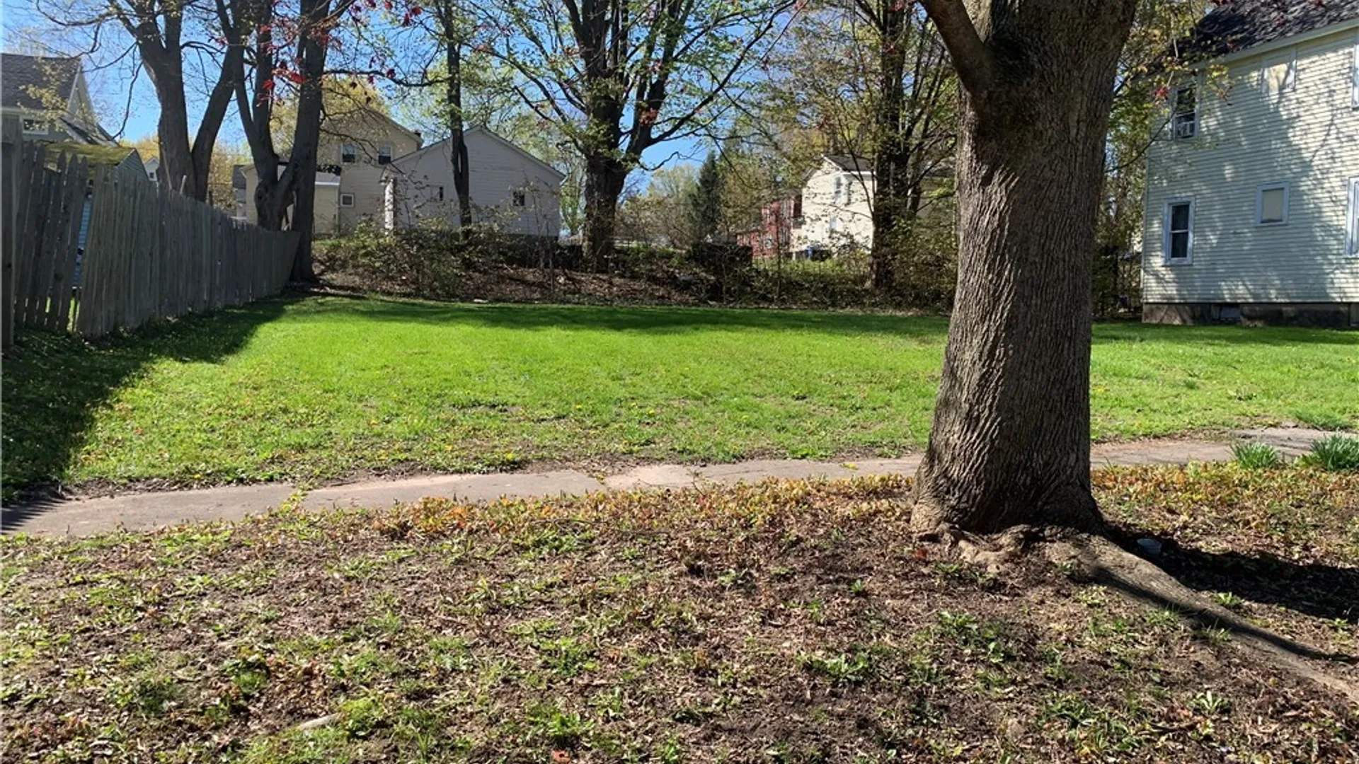 Property at 518 Rochester Street, Fulton, NY 13069 4
