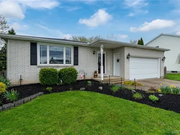 Property at 51 Country Place, Lancaster, NY 14086