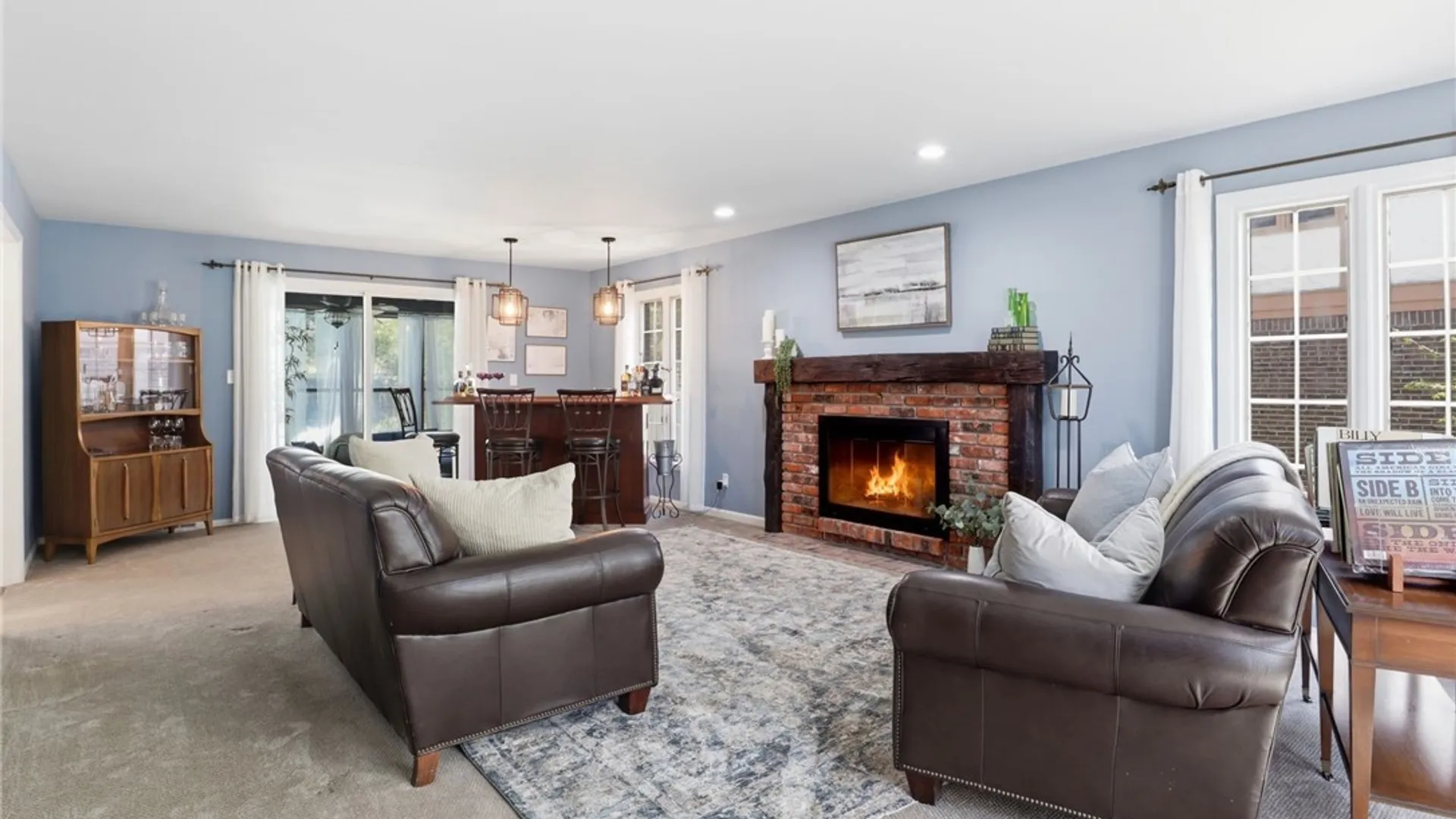 Property at 37 Crown Point Lane, Amherst, NY 14221 15