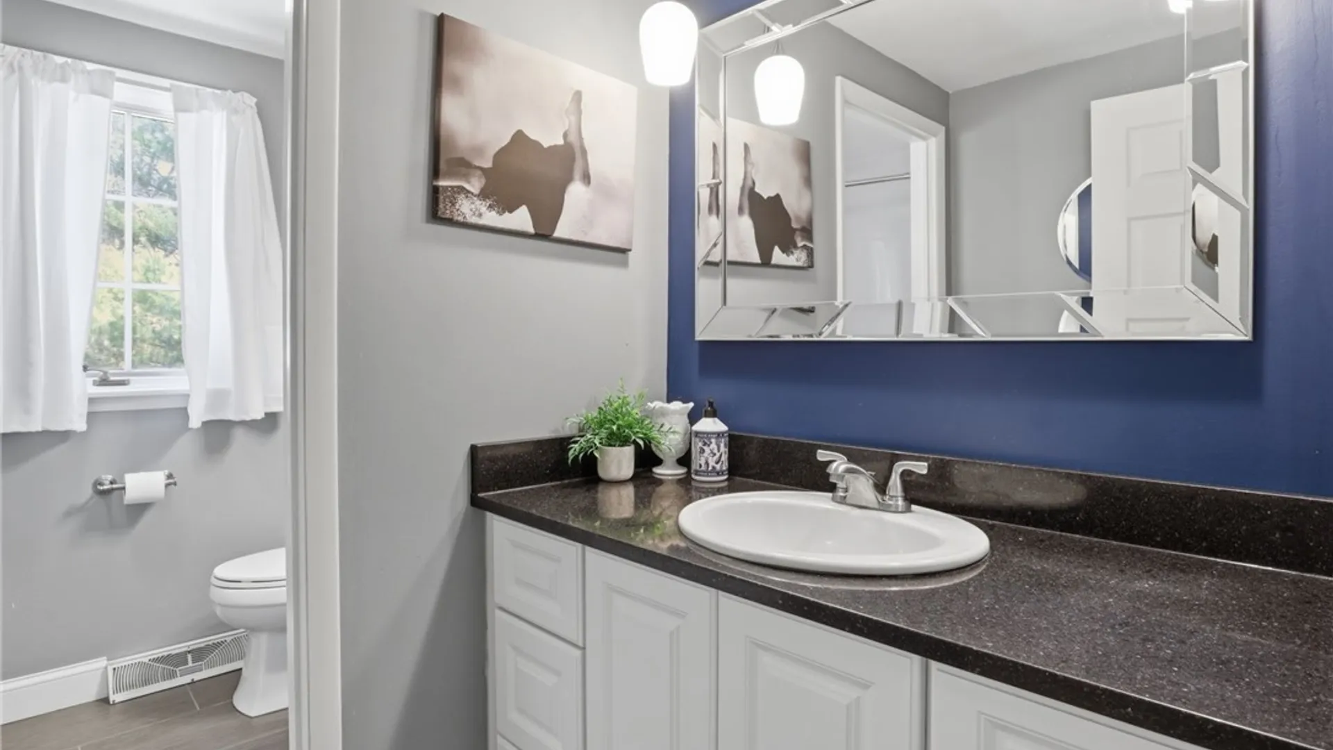 Property at 37 Crown Point Lane, Amherst, NY 14221 28