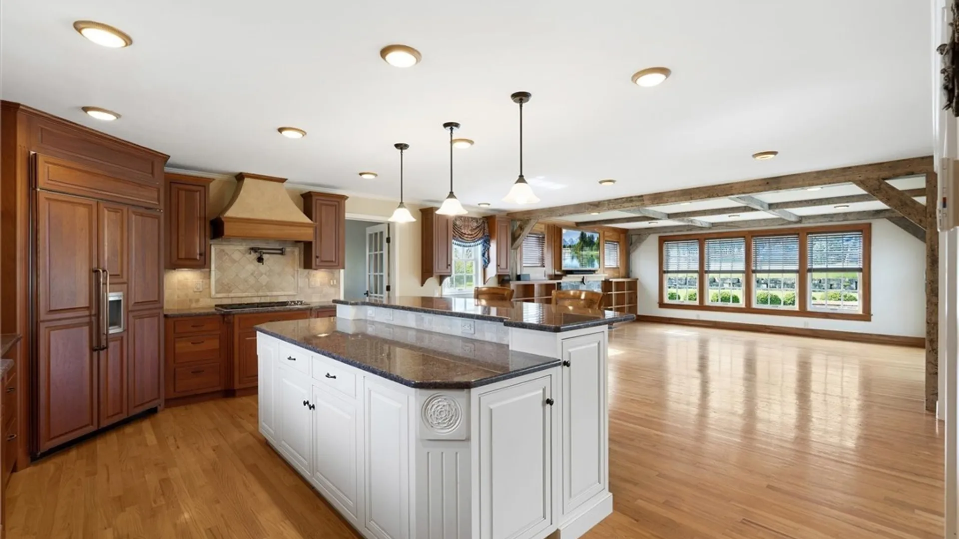 Property at 7026 Highfield Road, DeWitt, NY 13066 12