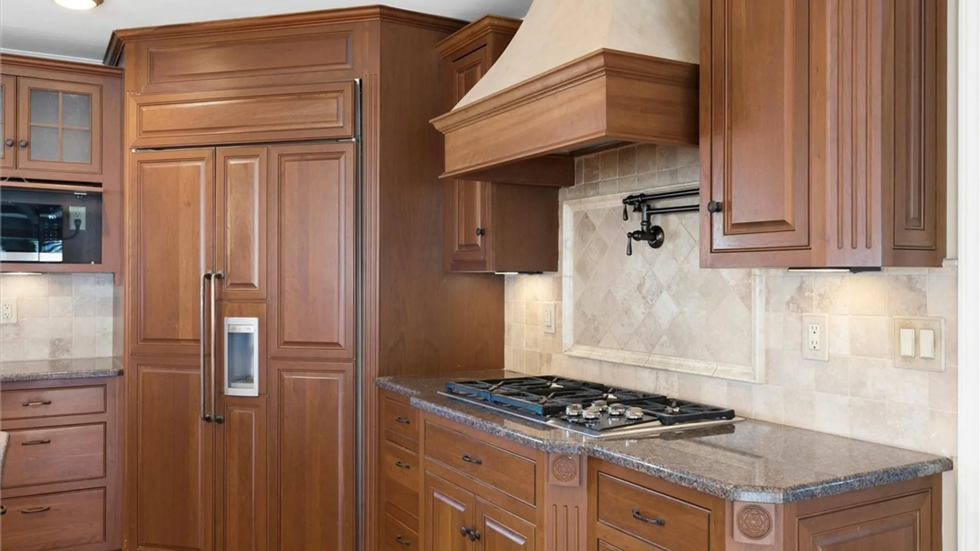 Property at 7026 Highfield Road, DeWitt, NY 13066 17