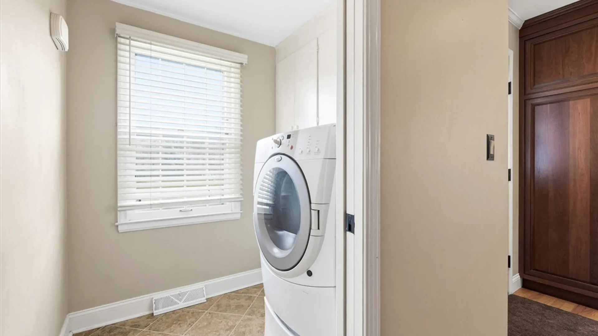 Property at 7026 Highfield Road, DeWitt, NY 13066 9