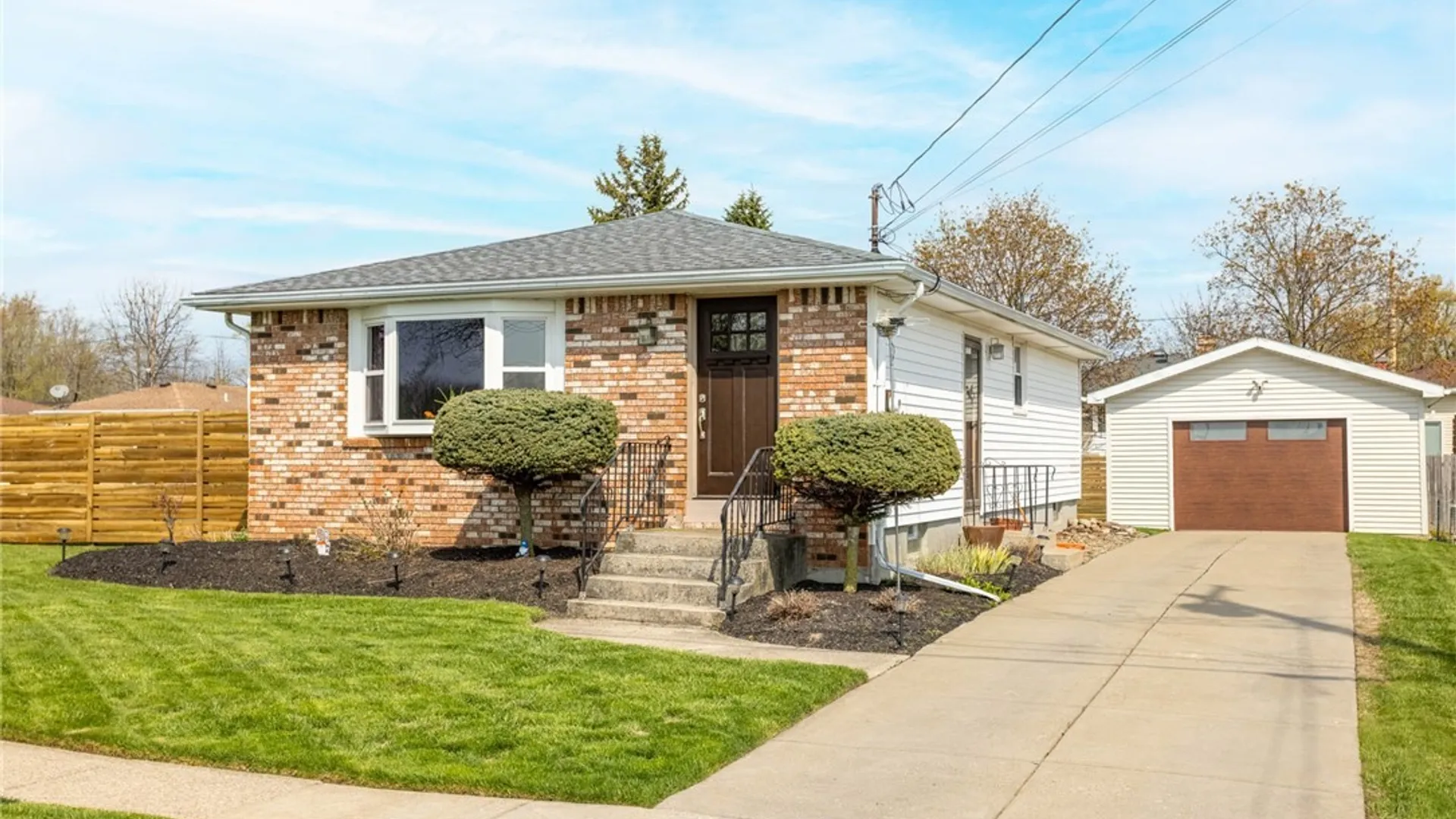 Property at 185 Dean Road, Cheektowaga, NY 14043 3