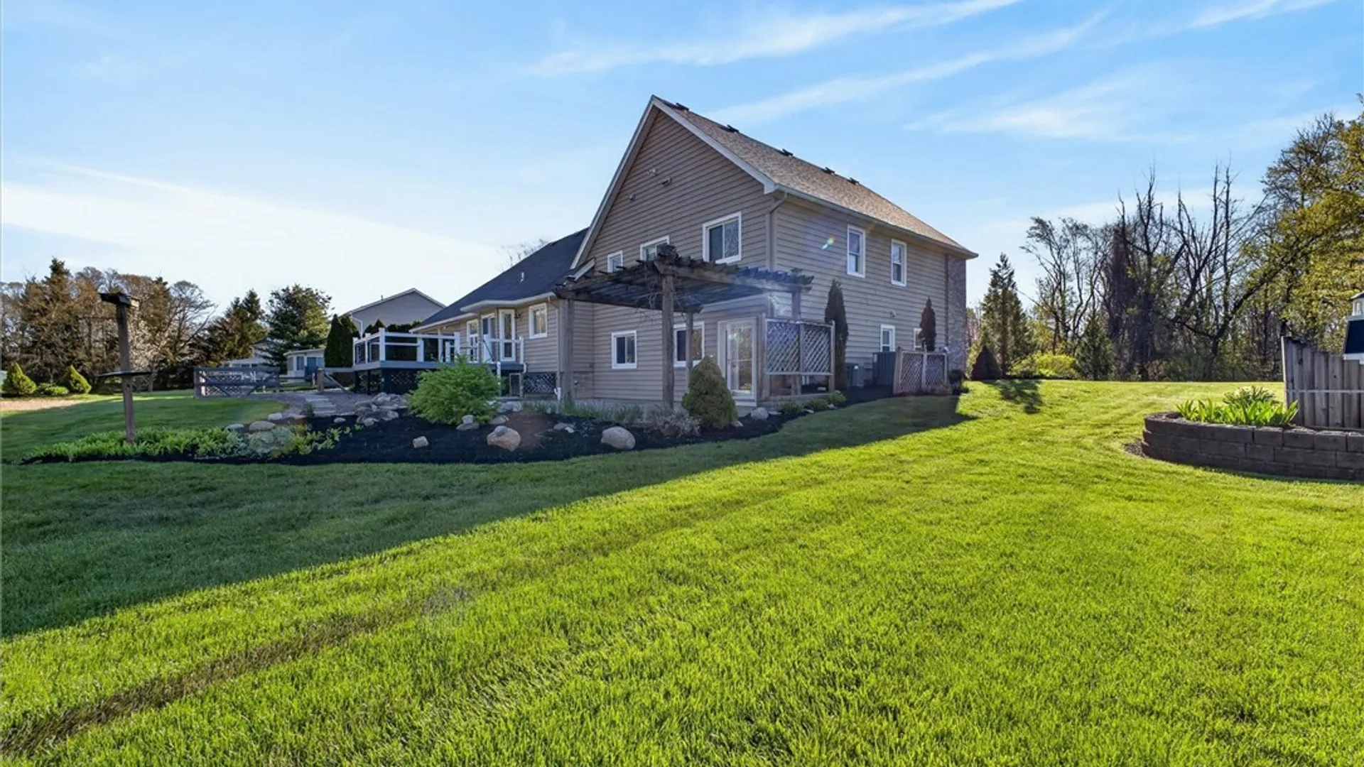 Property at 7 Winding Country Lane, Parma, NY 14559 48