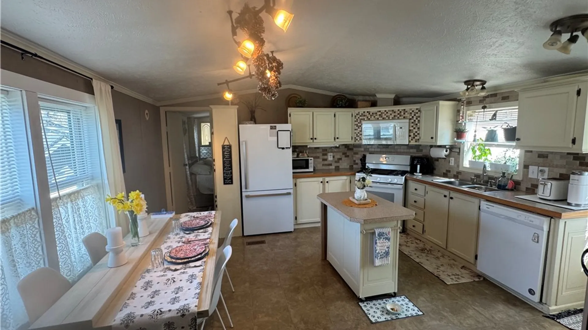 Property at 6 Redwood, Gaines, NY 14411 5