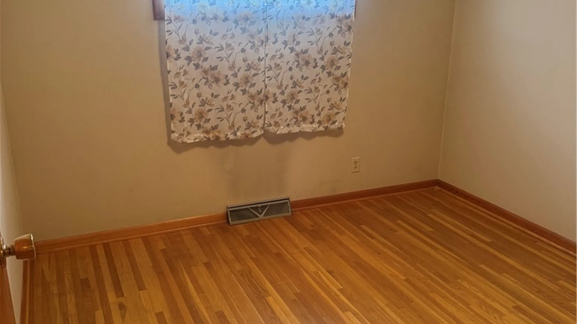 Property at 9 Banko Drive, Cheektowaga, NY 14043 13