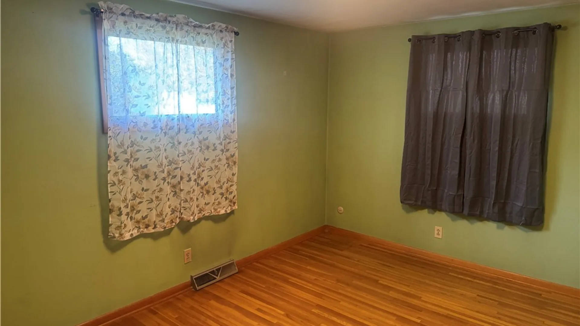 Property at 9 Banko Drive, Cheektowaga, NY 14043 15