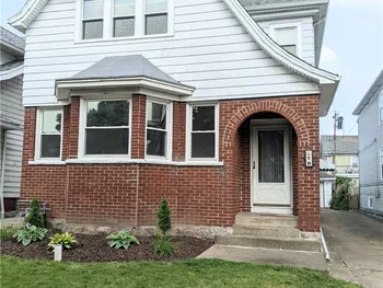 79 Commonwealth Avenue, Buffalo, NY 14216