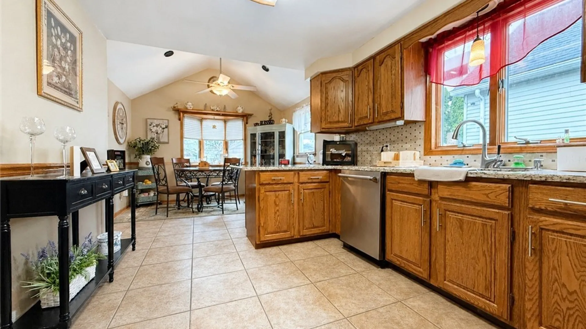 Property at 92 Lorraine Avenue, Buffalo, NY 14220 9