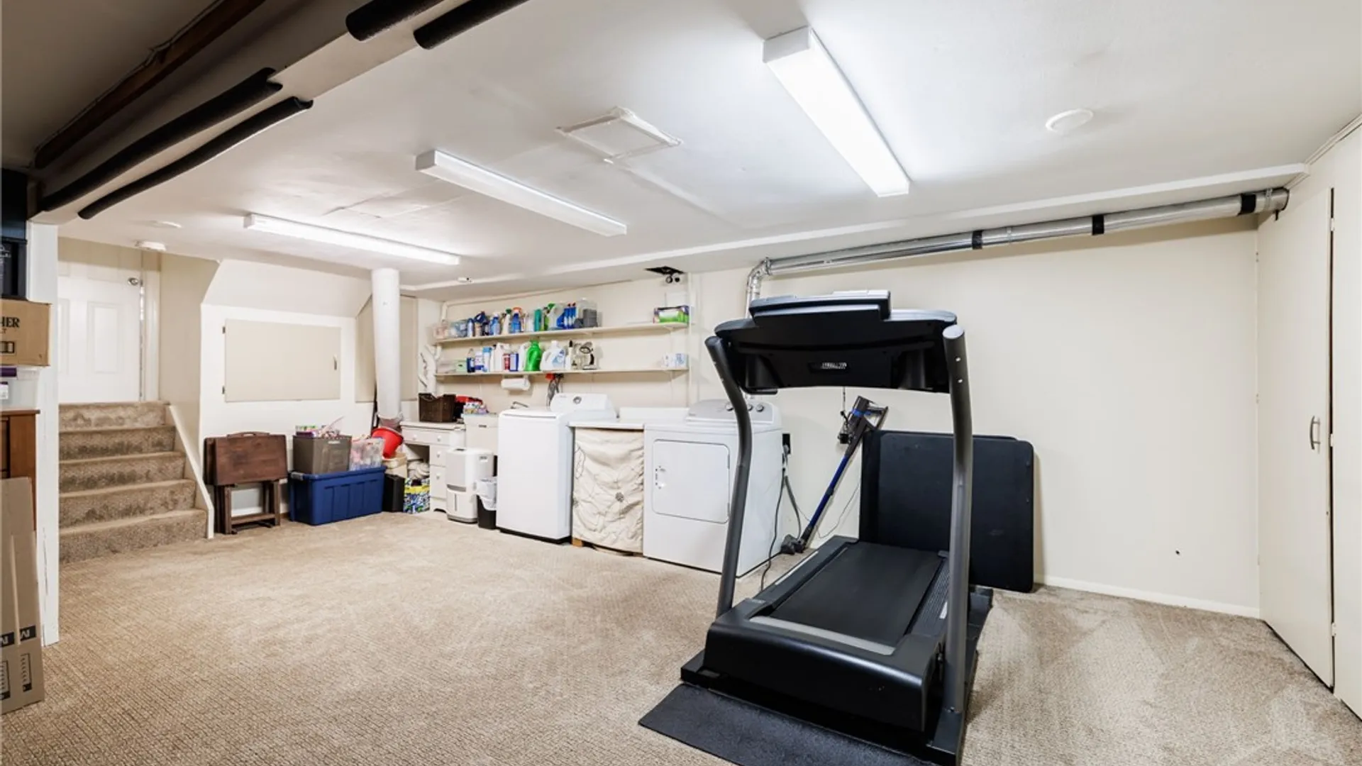 Property at 123 Selborne, Perinton, NY 14450 24