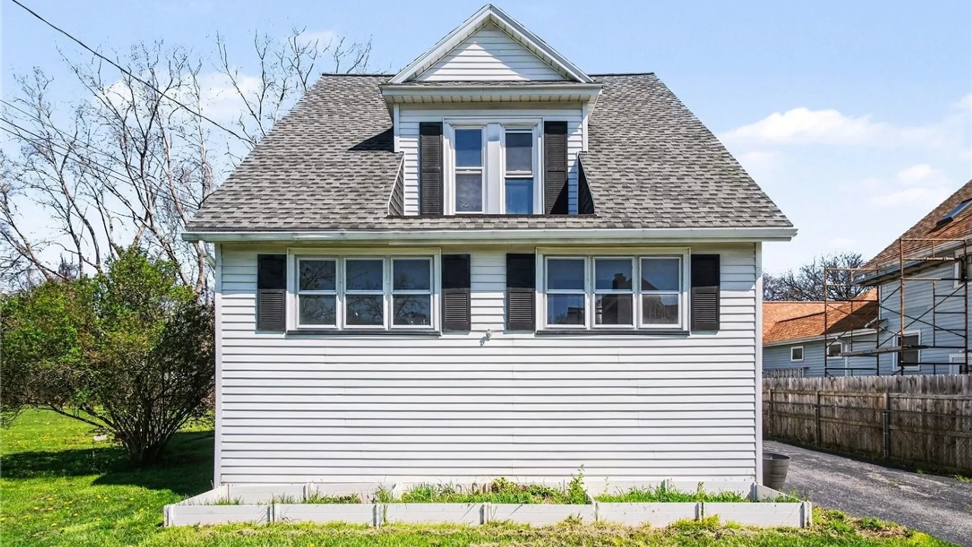 Property at 12 Elmgrove Drive, Gates, NY 14606 29