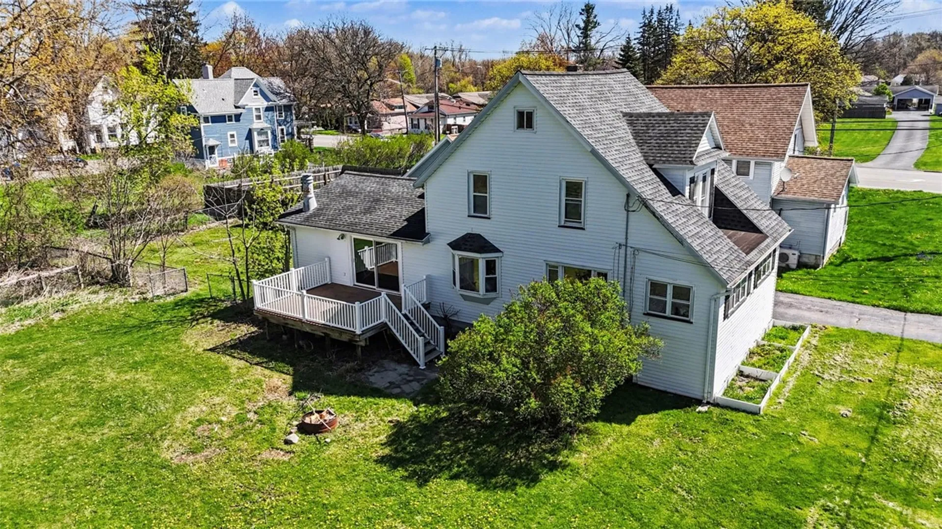 Property at 12 Elmgrove Drive, Gates, NY 14606 35
