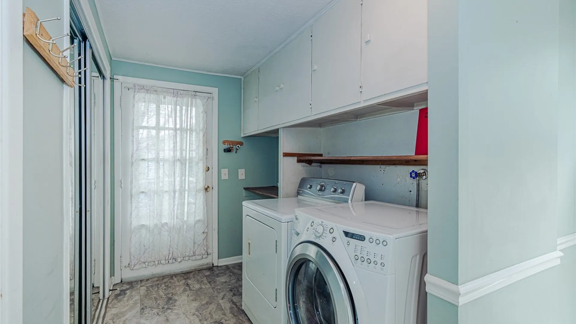 Property at 65 Bradford Road, Brighton, NY 14618 26