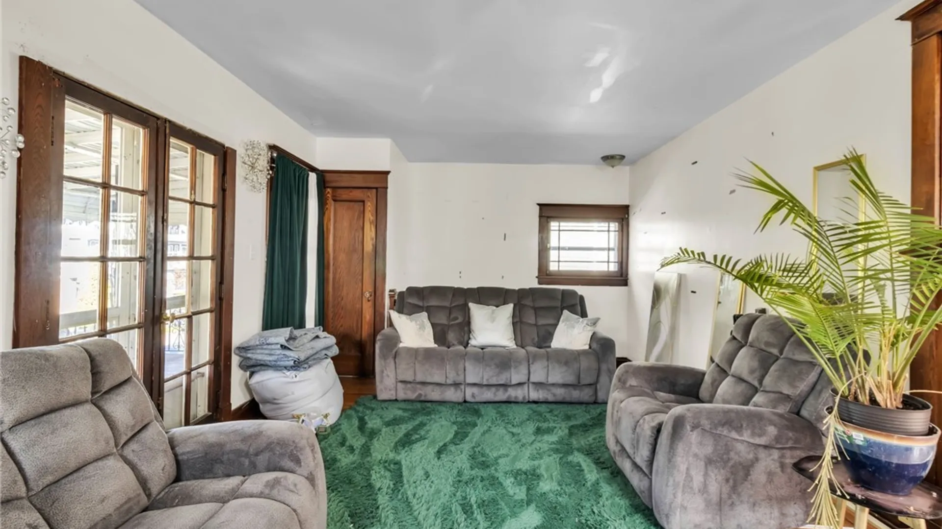 Property at 199 Brunswick Boulevard, Buffalo, NY 14208 19