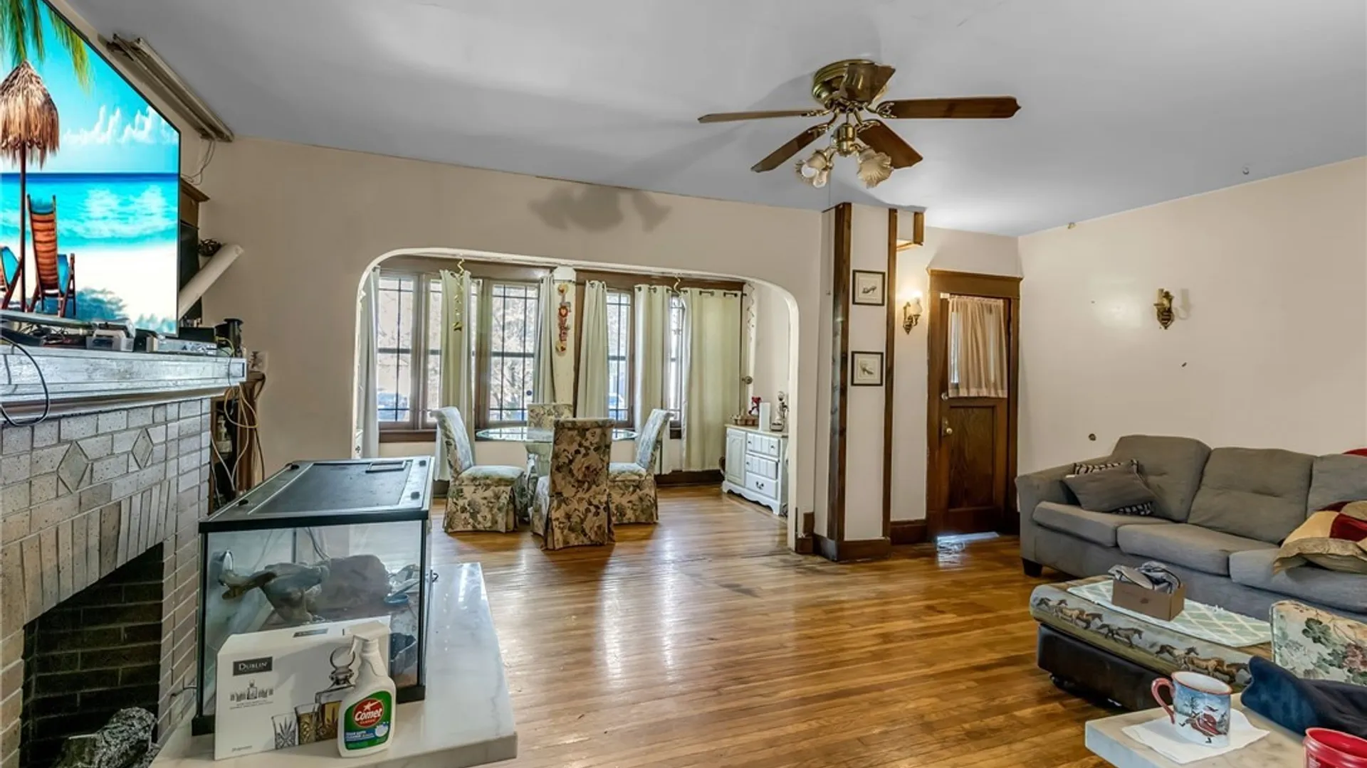 Property at 199 Brunswick Boulevard, Buffalo, NY 14208 6
