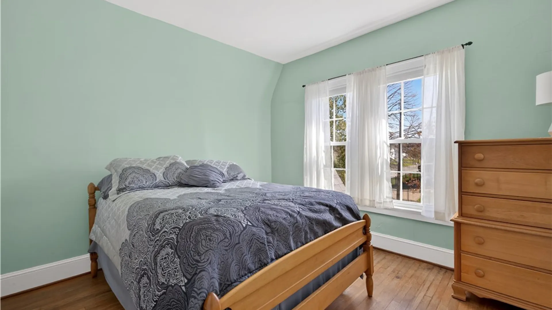 Property at 17 Highland Street, Auburn, NY 13021 28