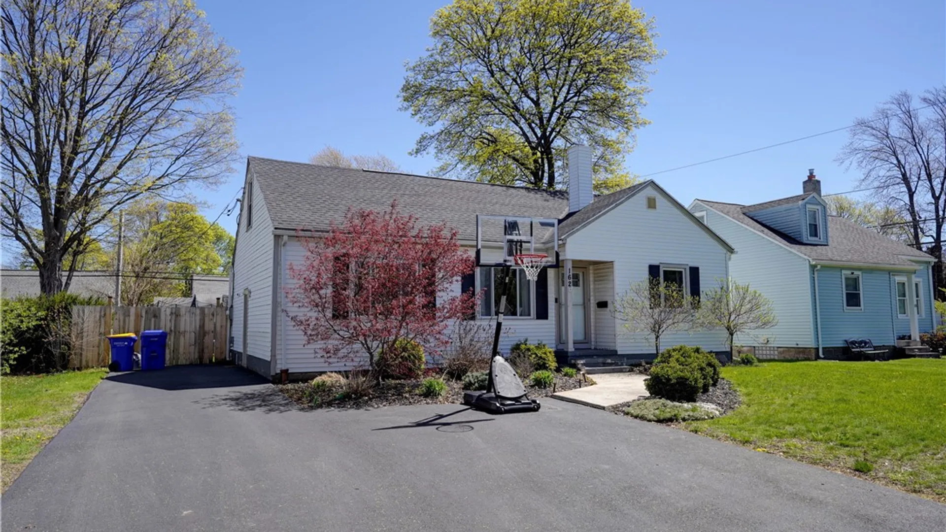 Property at 162 Nantucket Rd, Greece, NY 14626 3
