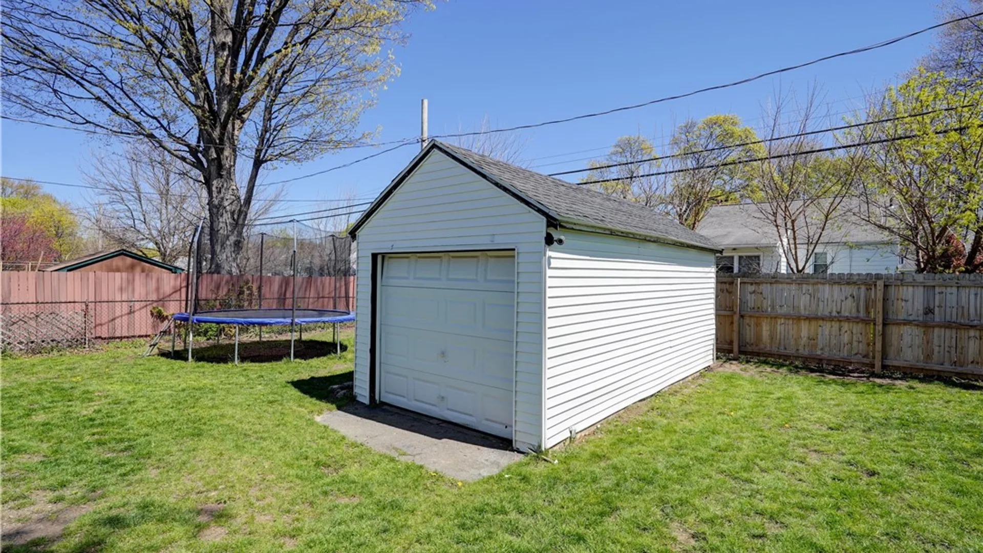 Property at 162 Nantucket Rd, Greece, NY 14626 41