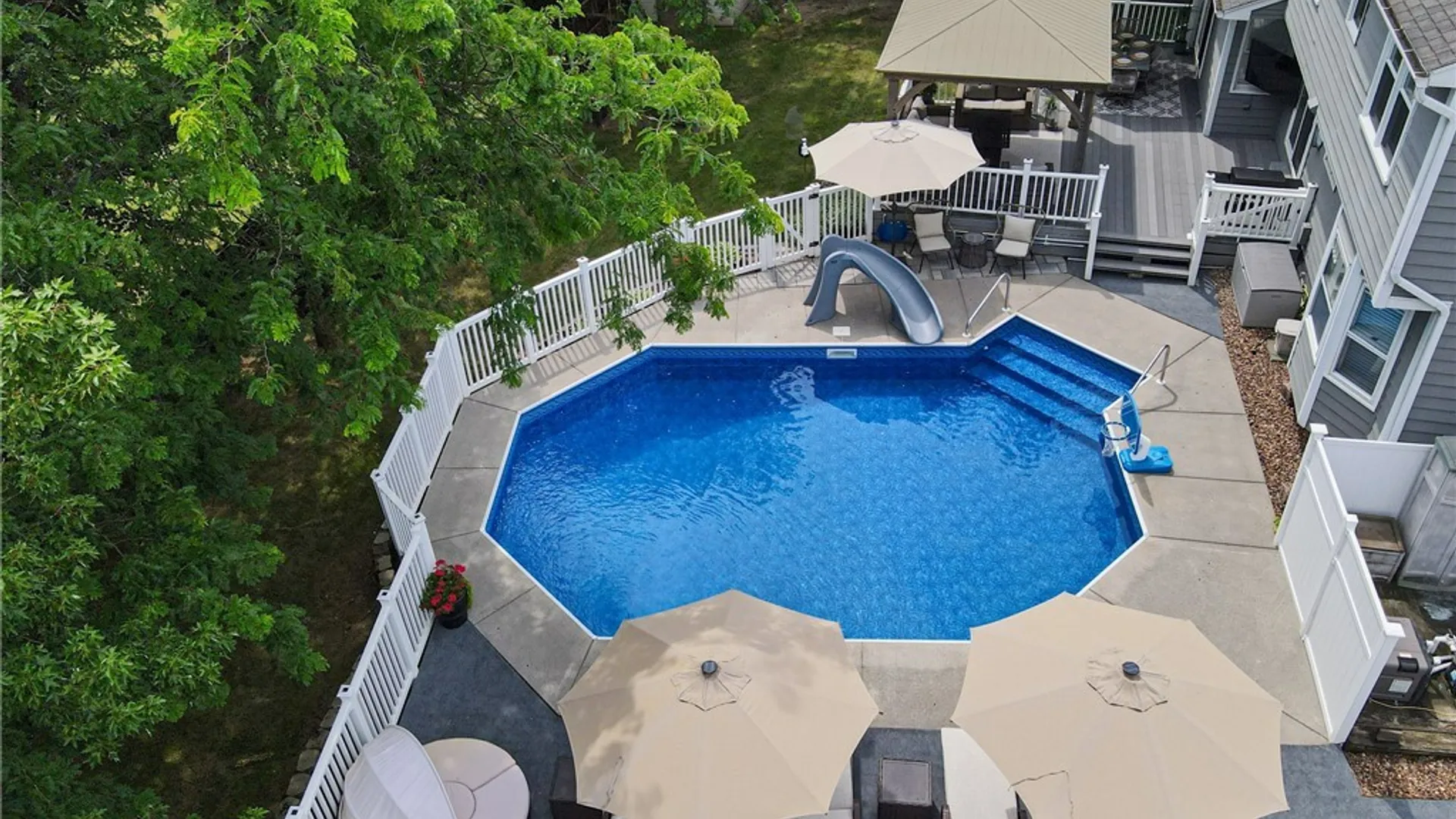 Property at 5018 Chesapeake Drive, Clay, NY 13212 3