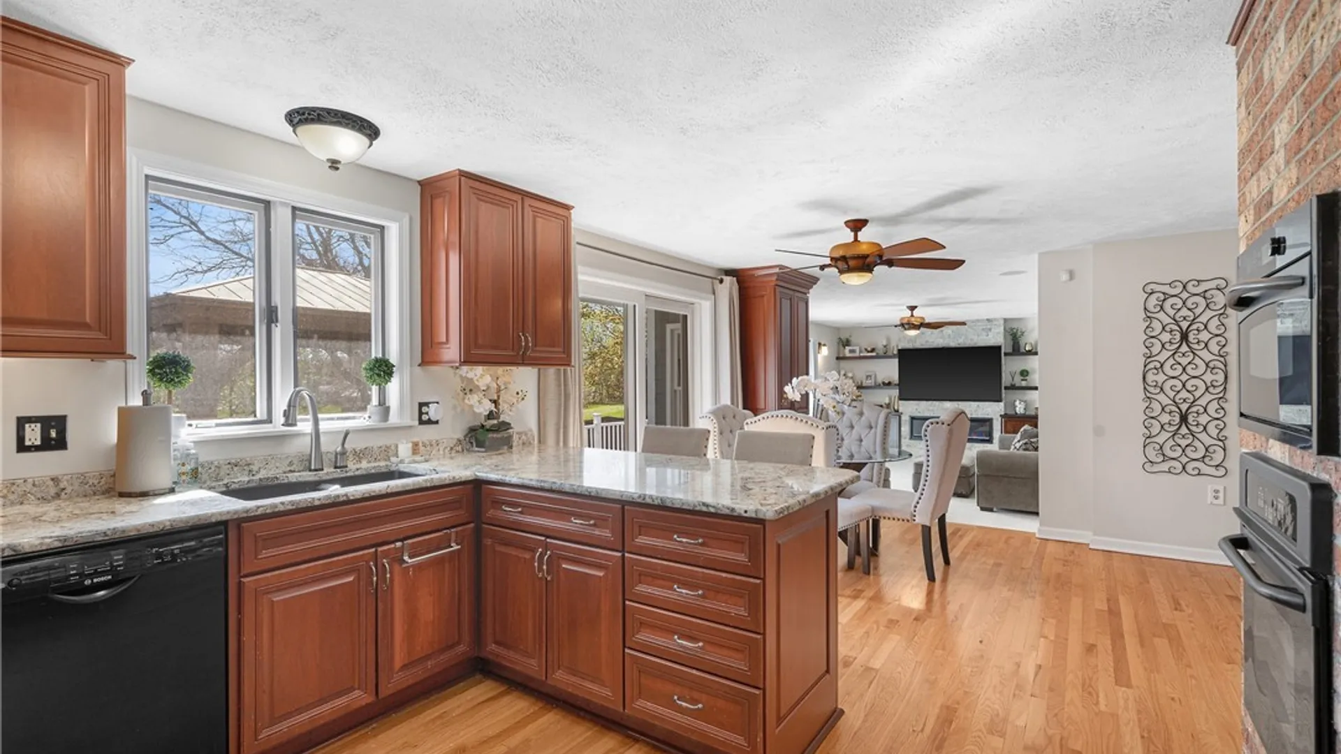 Property at 5018 Chesapeake Drive, Clay, NY 13212 9