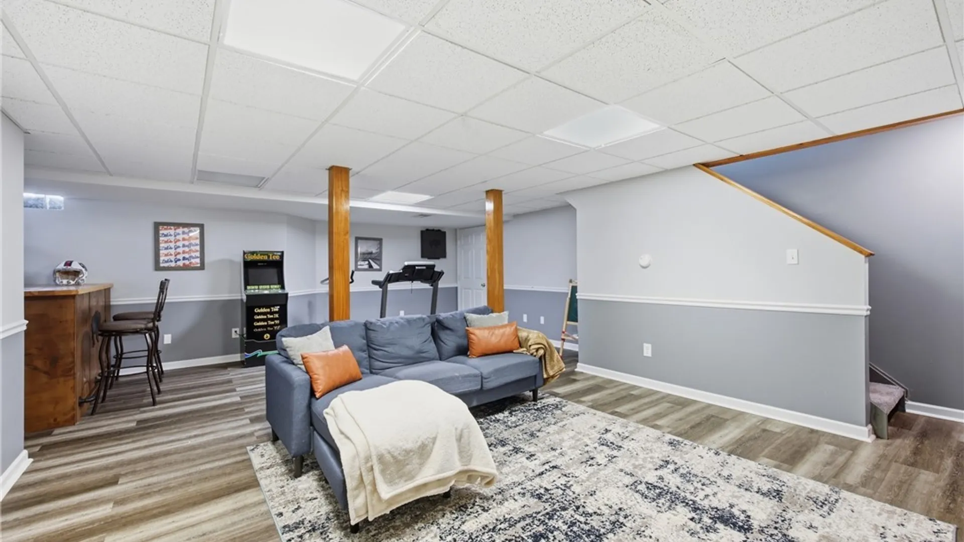 Property at 60 Elmleaf Drive, Cheektowaga, NY 14227 30