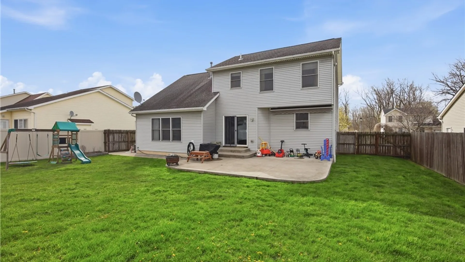 Property at 60 Elmleaf Drive, Cheektowaga, NY 14227 36