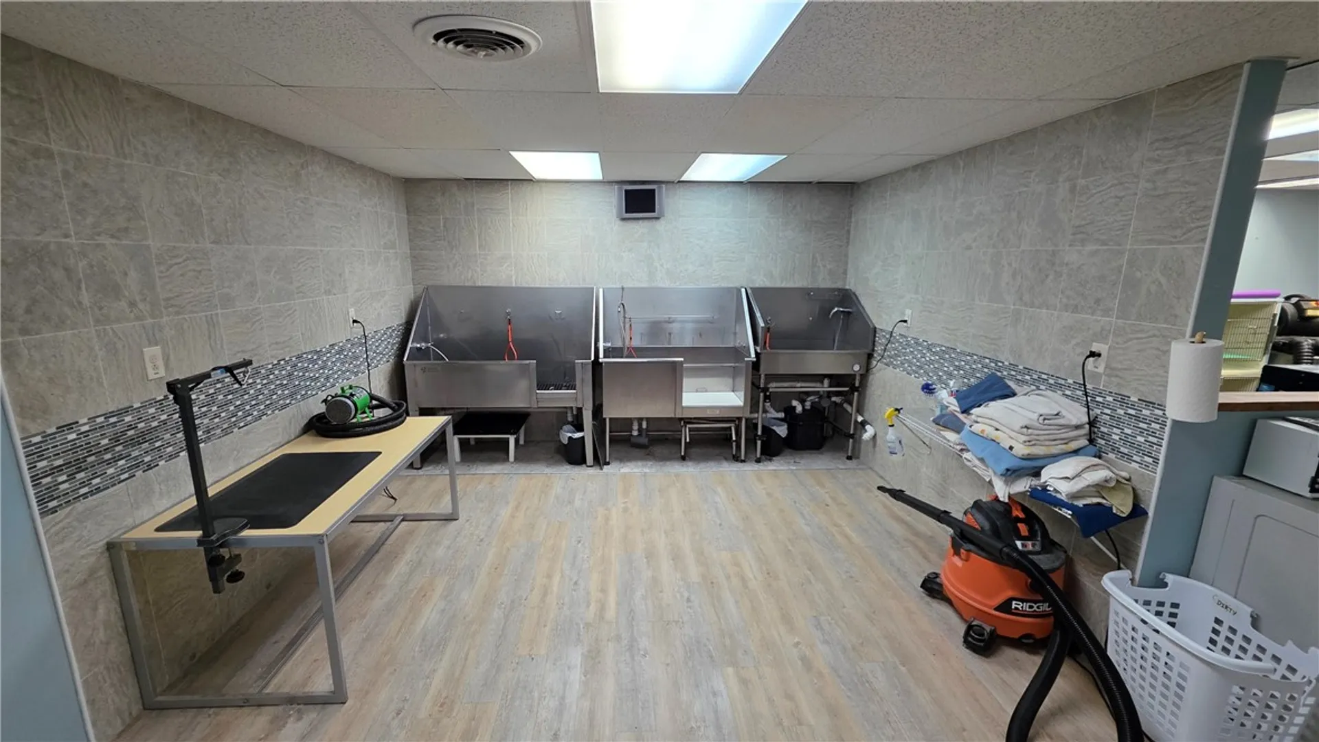 Property at 878 Ridge Rd Road, Irondequoit, NY 14621 18