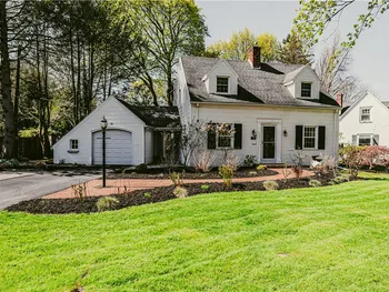 Property at 20 Lafayette Parkway, Brighton, NY 14625
