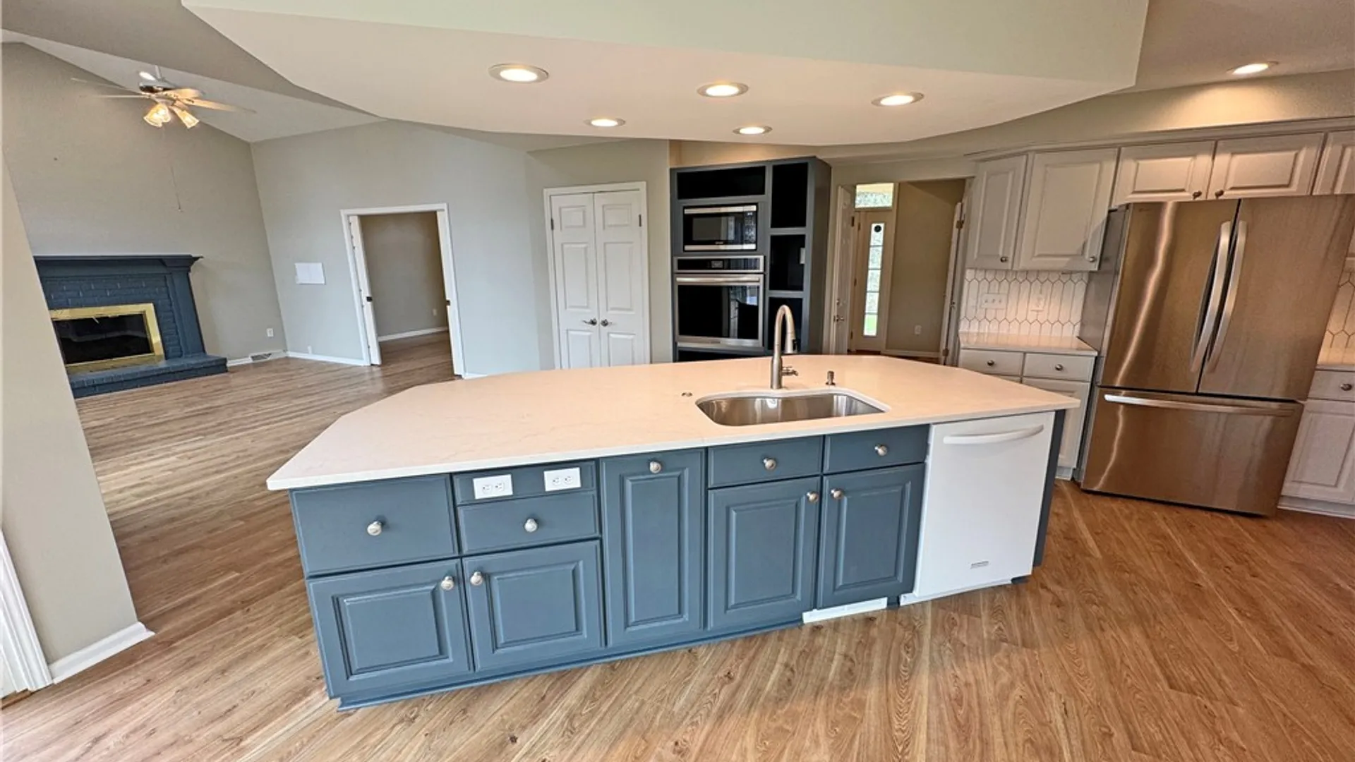 Property at 155 Eaglesfield, Perinton, NY 14450 15