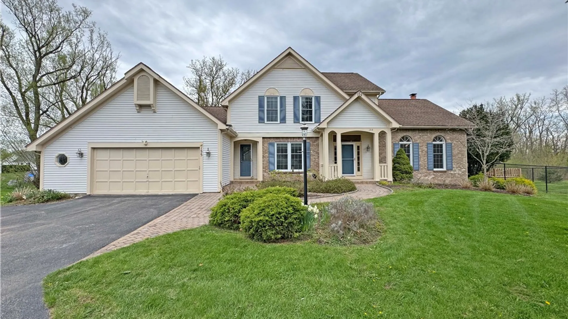 Property at 155 Eaglesfield, Perinton, NY 14450 2