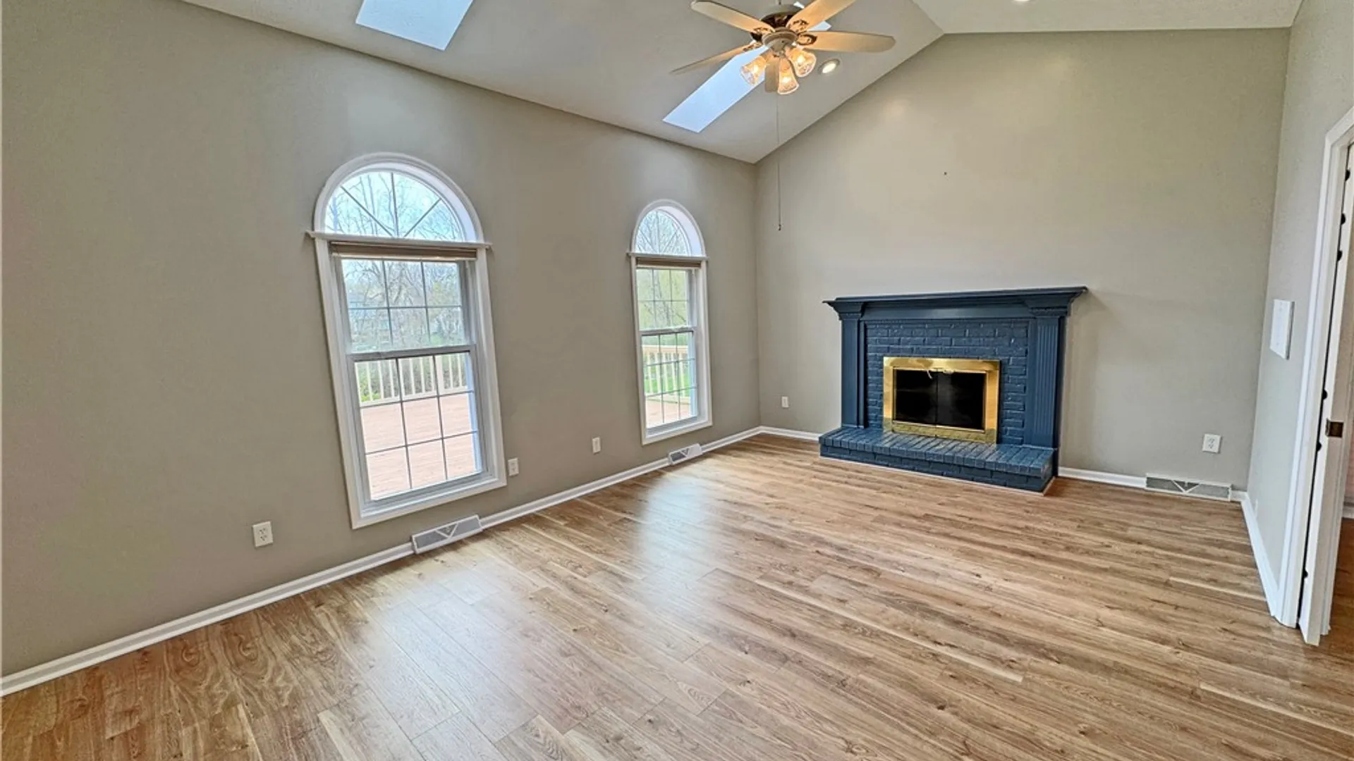Property at 155 Eaglesfield, Perinton, NY 14450 9