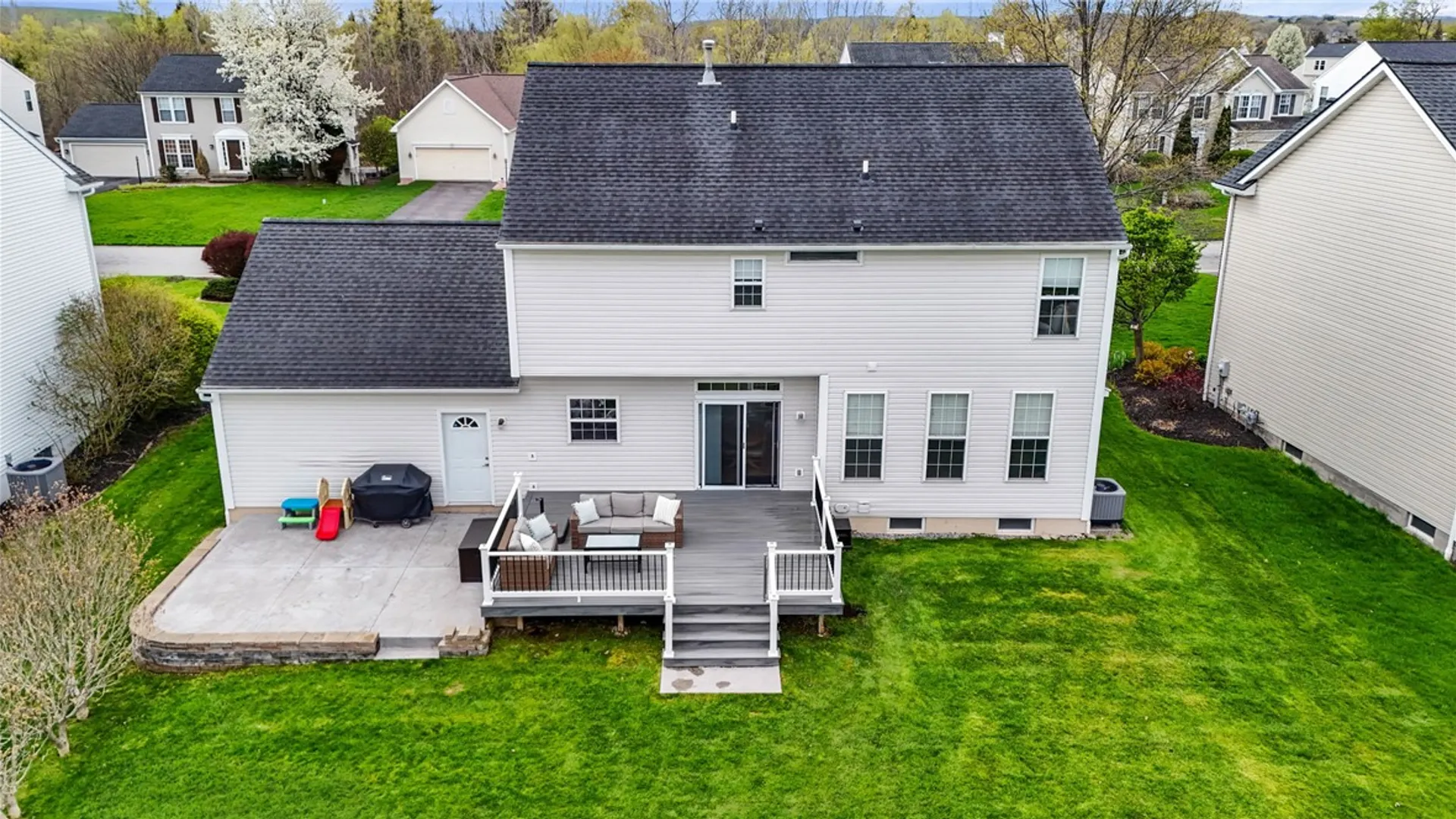 Property at 14 Vanderberg Drive, Perinton, NY 14450 39