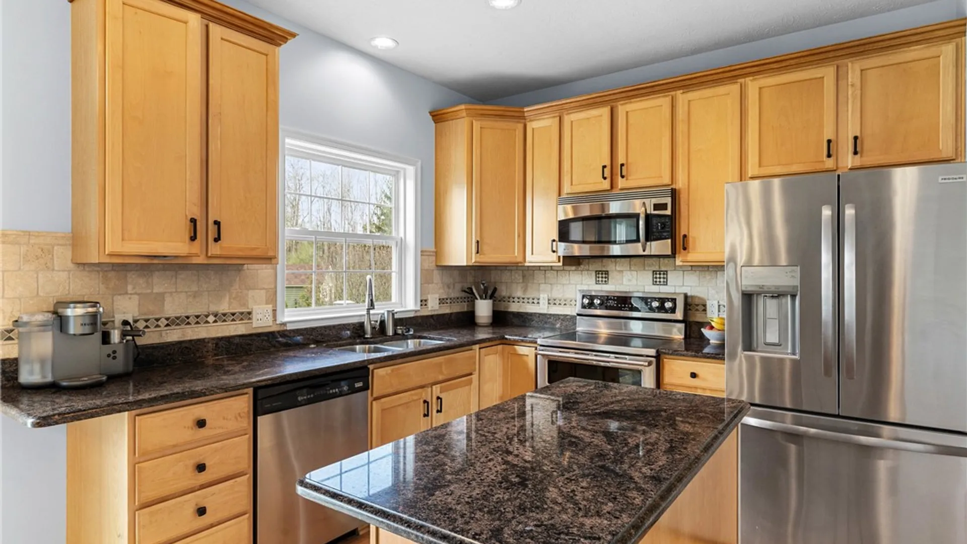 Property at 14 Vanderberg Drive, Perinton, NY 14450 7