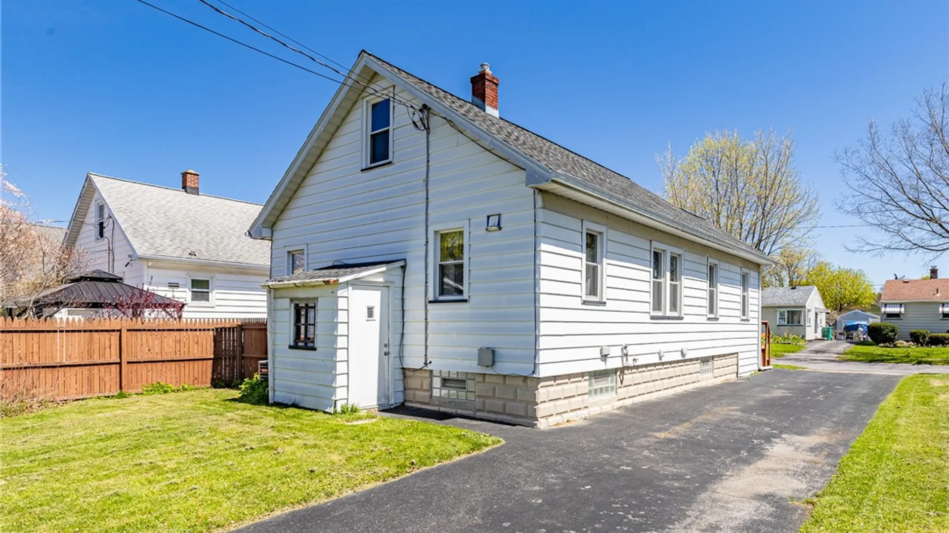 Property at 236 Longridge Avenue, Greece, NY 14616 30